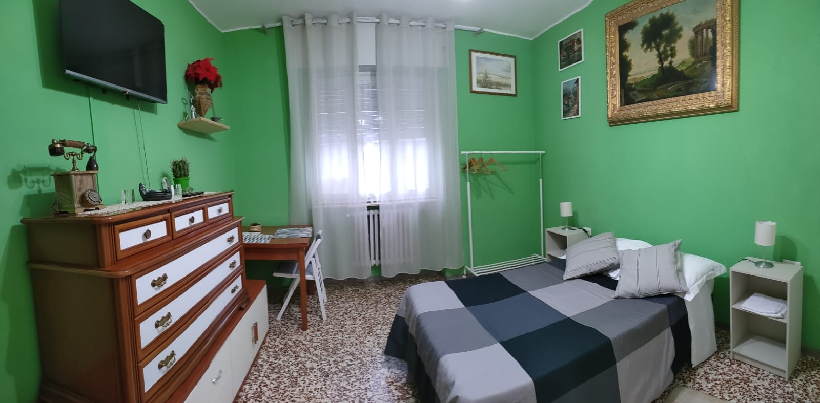 Room with private bathroom