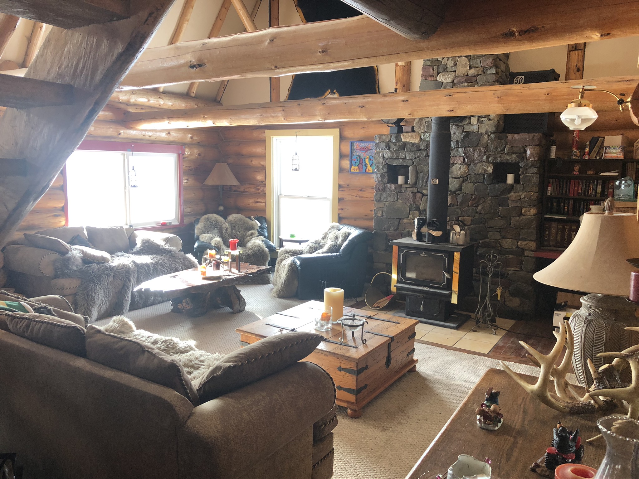 Safe, OffGrid, Isolated, Mountain Cabins to Enjoy Cabins for Rent in