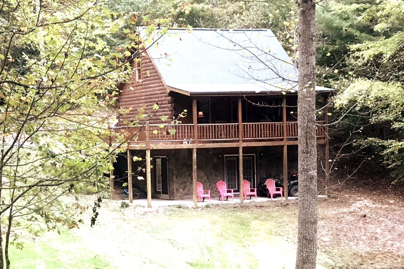 Piney Fork Cabin 5 minutes to the Town of Floyd Cabins for Rent in