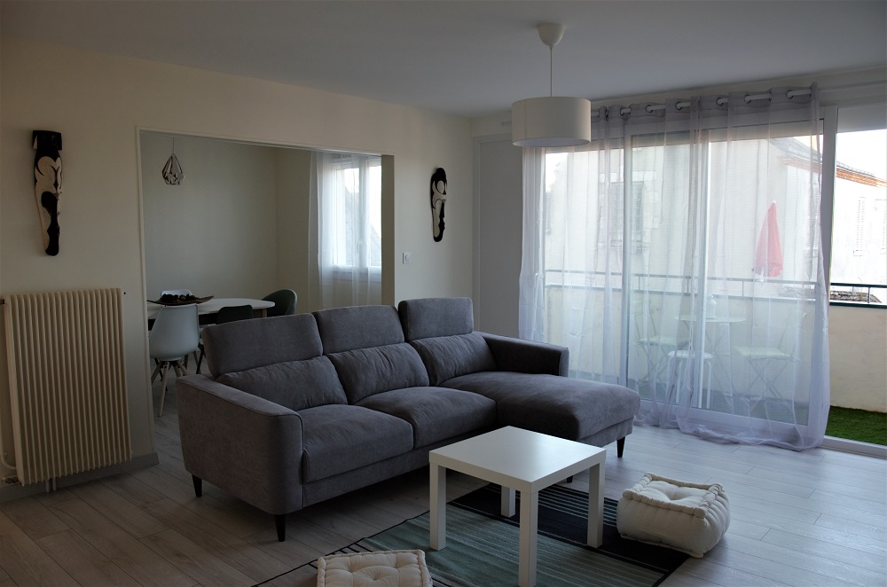 Quiet 3 bedroom apartment in secure residence