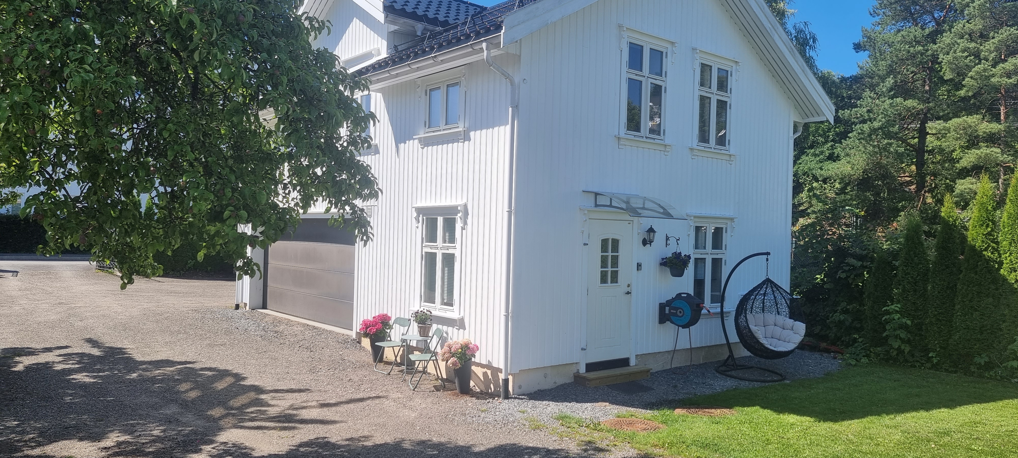 Thumbsome Guest house