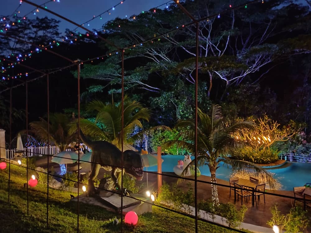 The Jungle Rainforest Retreat (Dmg Retreat) Bungalows for Rent in