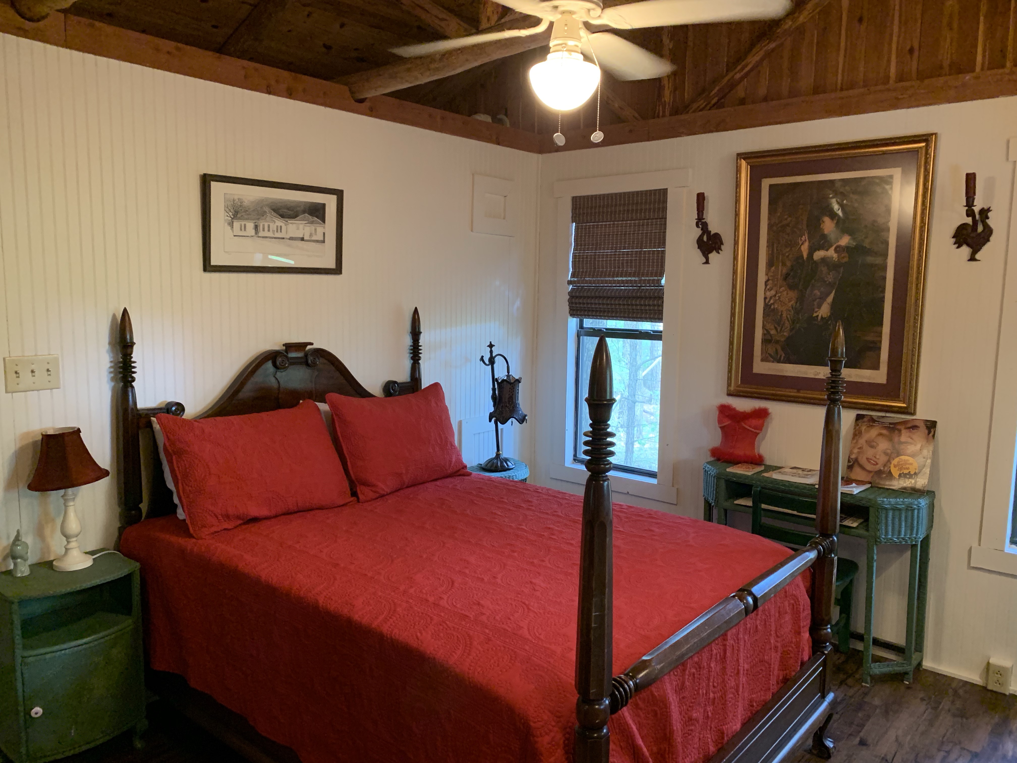 Best Little Cabin in Texas Cabins for Rent in Smithville, Texas