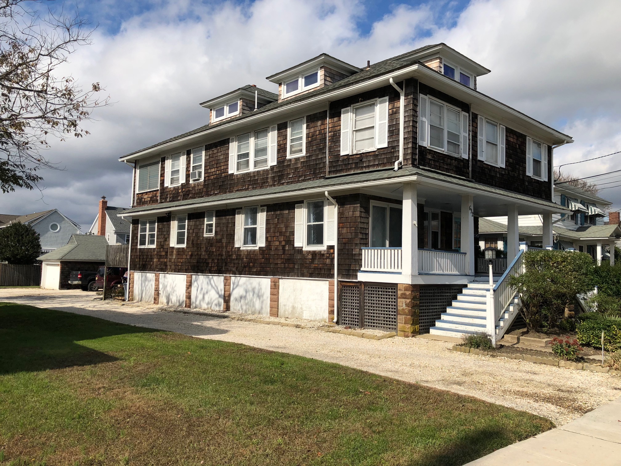 Classic Bay Head Beach House Getaway Apartments for Rent in Bay Head