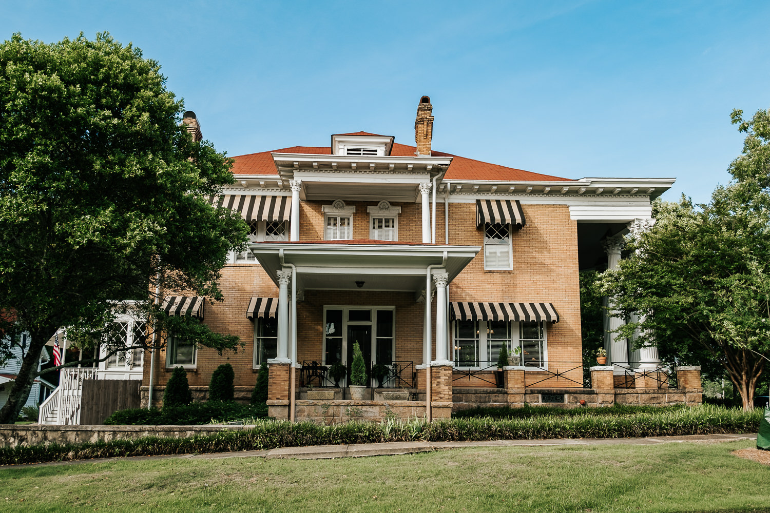 Full House Rental Heritage House B&B Houses for Rent in Opelika