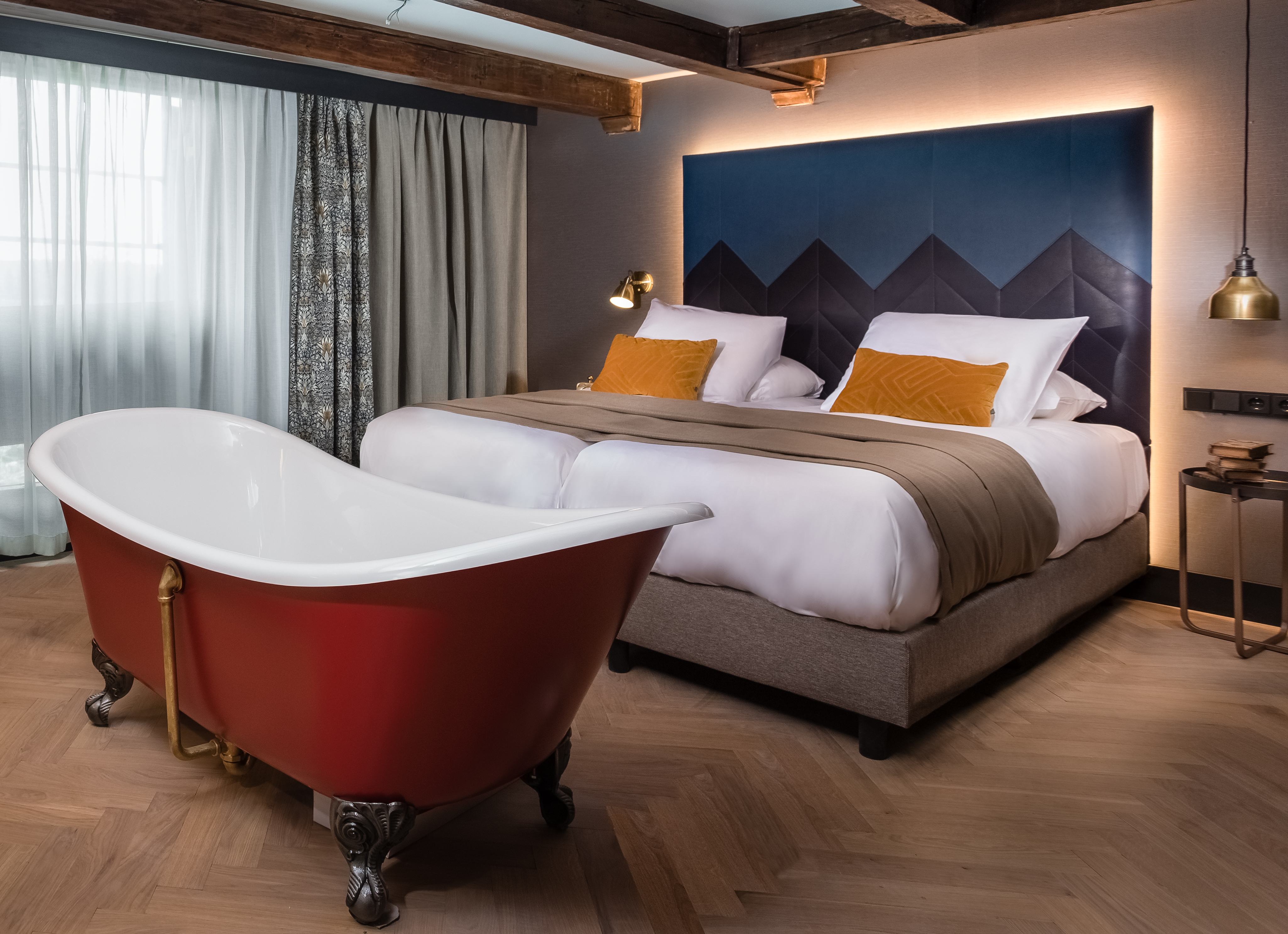 The Hendrick's Hotel: Royal Bath — Amsterdam stay