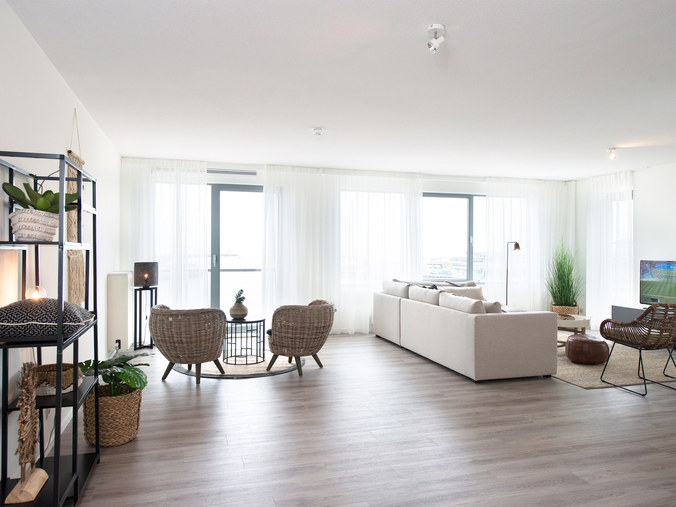 BizStay Harbour 70 Penthouse — The Hague stay