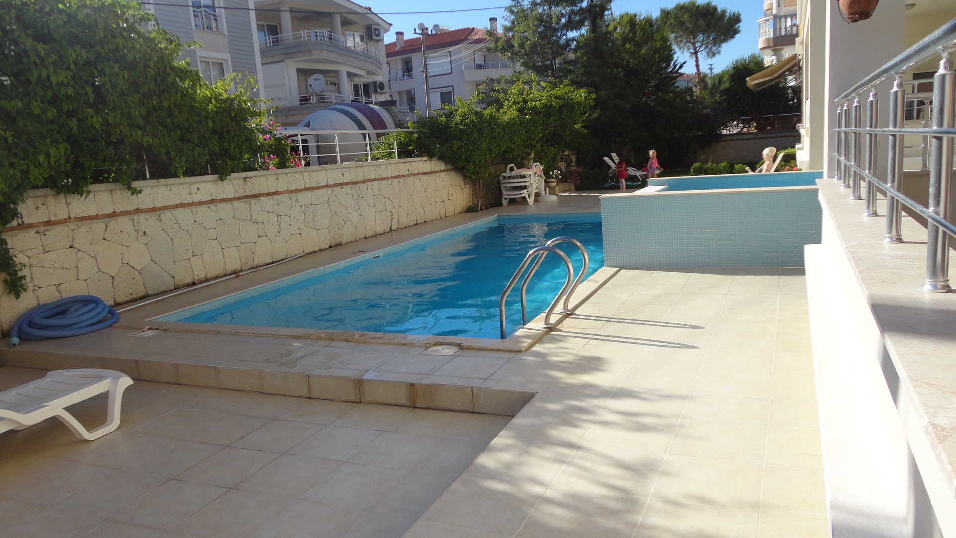 Jasmine Garden havuzlu lüks daire Çeşme şehrinde Kiralık Apartman