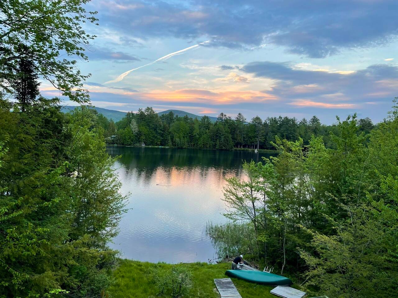 Lakefront Peaceful Getaway in Mountain Lakes Houses for Rent in