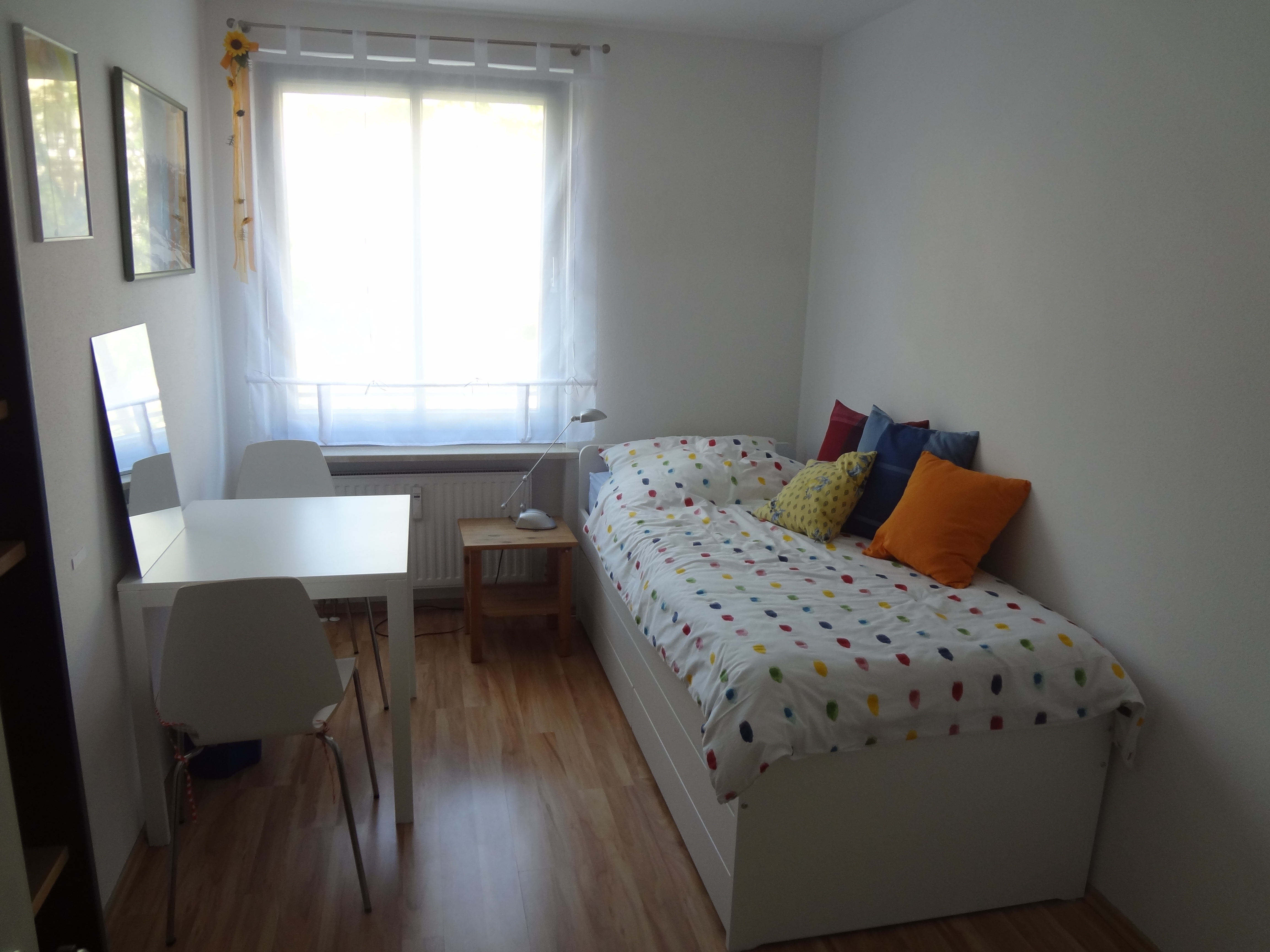 Schönes Zimmer in Schwabing — rentals in Schwabing-Freimann, Munich