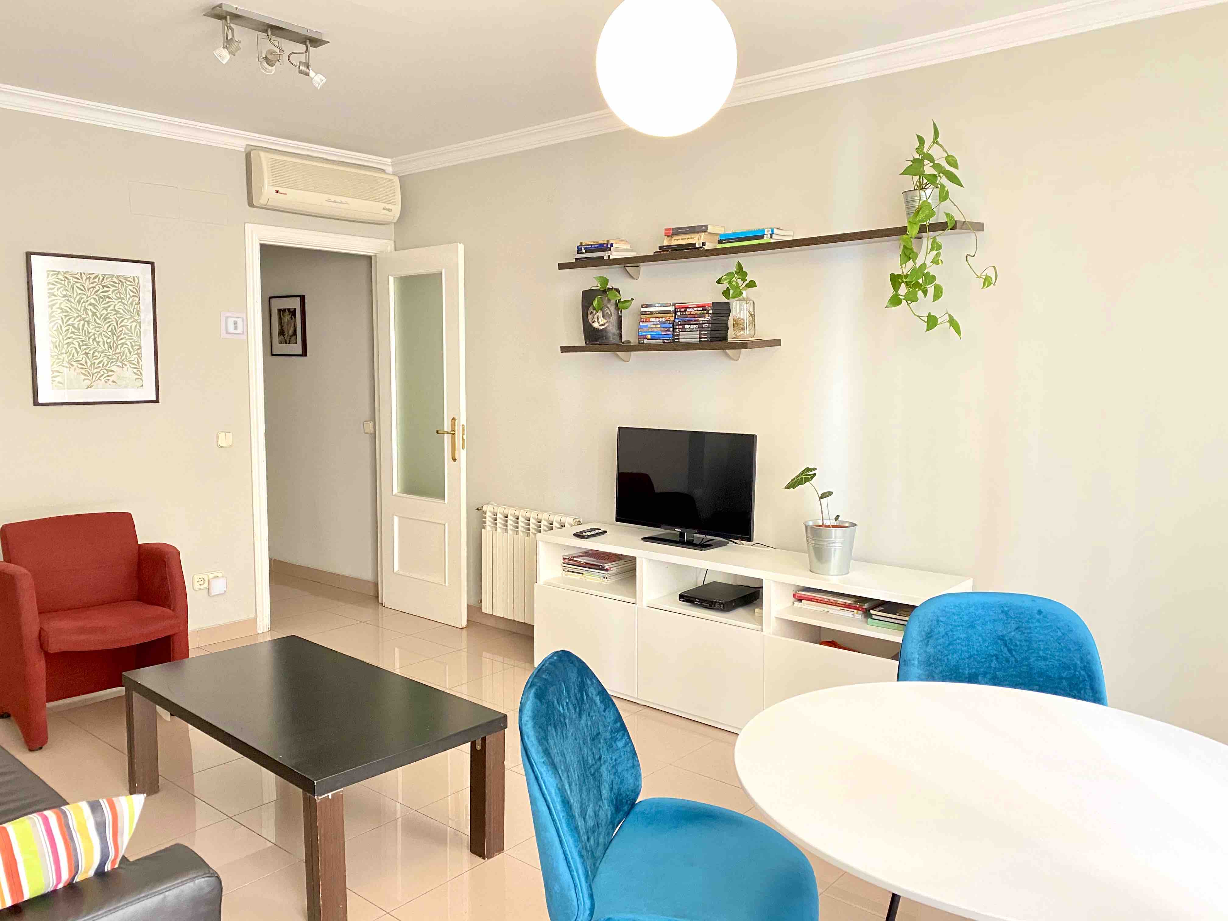 Spacious and close to Gran Vía in Palacio, Madrid
