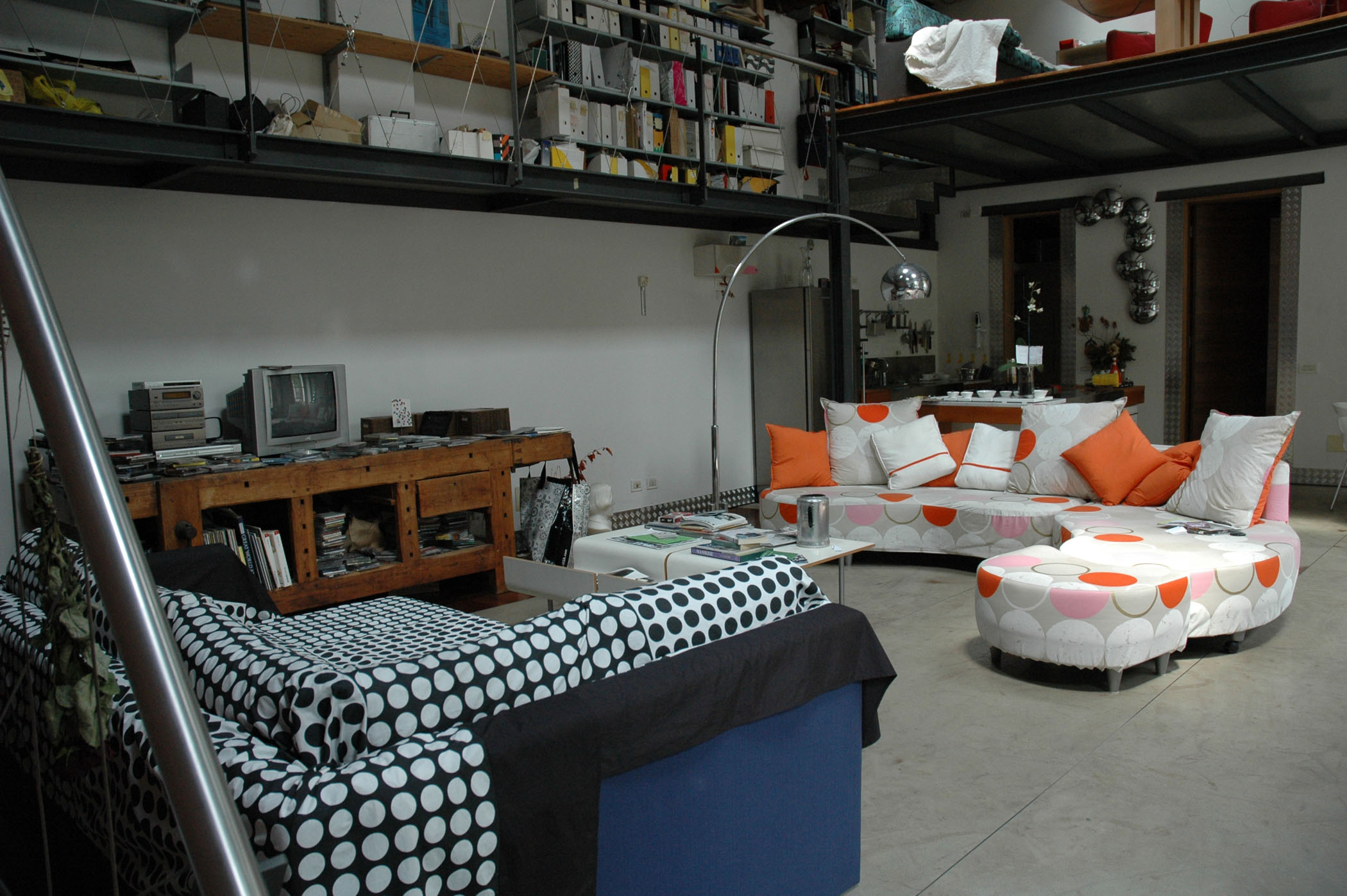 A corner of London in Milan in VILLAPIZZONE, Milan