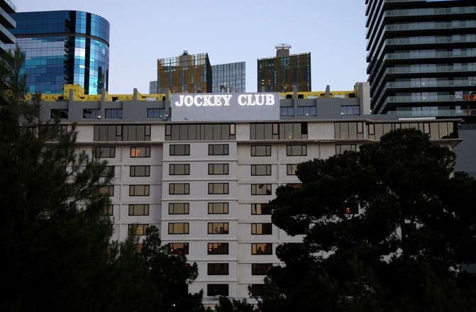 Las Vegas 1br ON STRIP Jockey Club in Unincorporated Areas, Clark County Nv