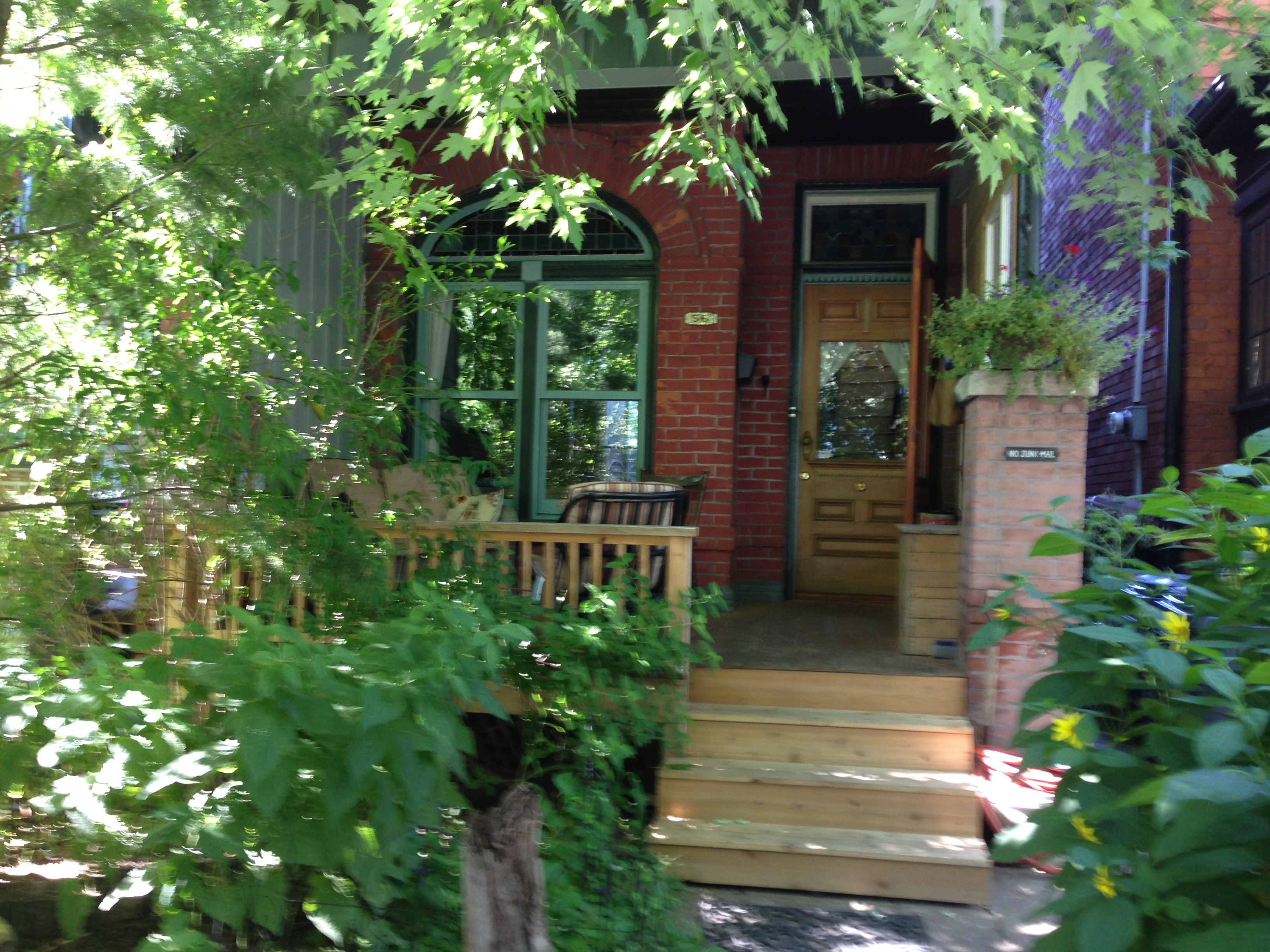 Charming Victorian House: High Park in Roncesvalles, Toronto