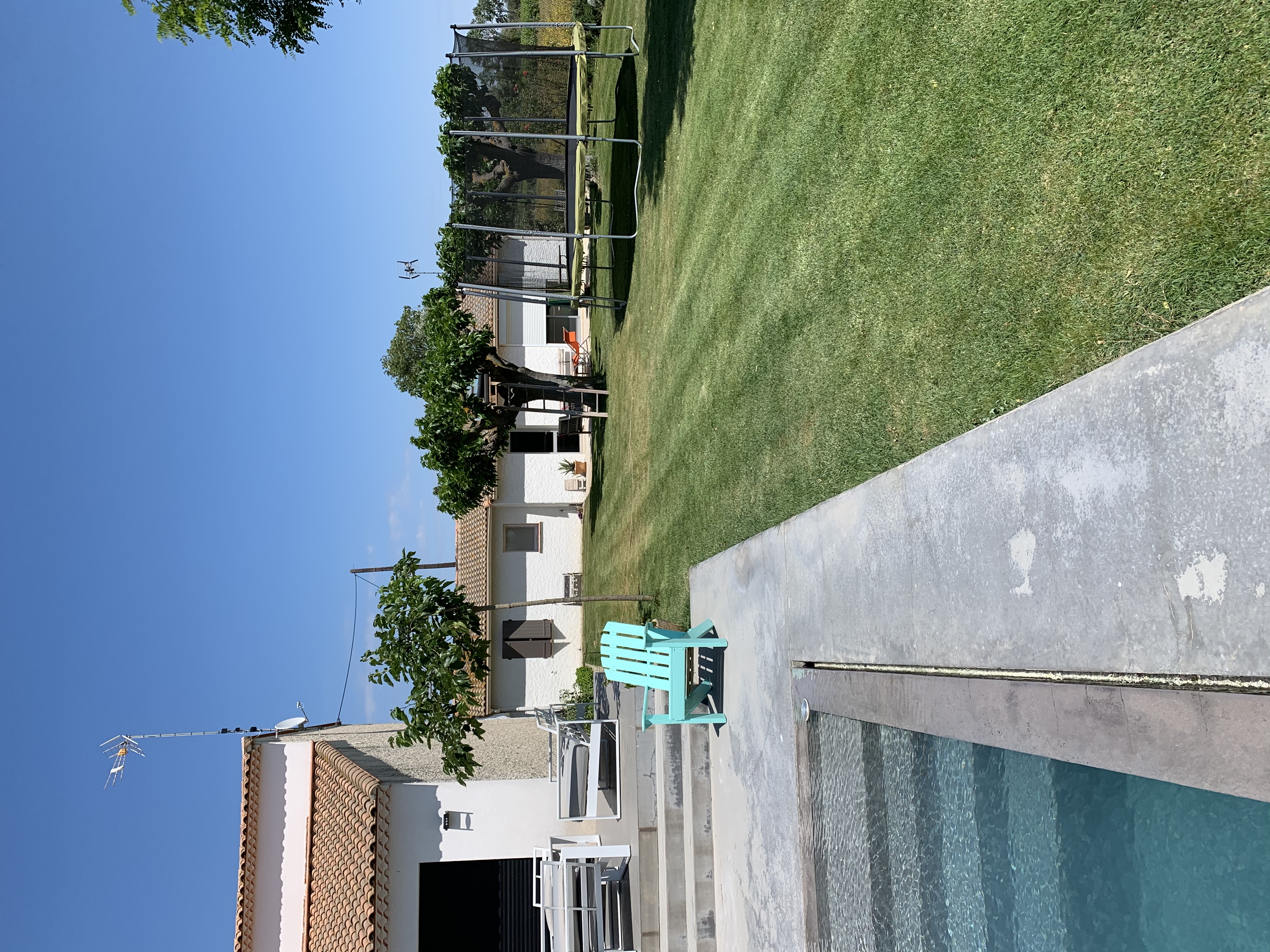 Maisonnette en Camargue 2 km  from Aigues-mortes
