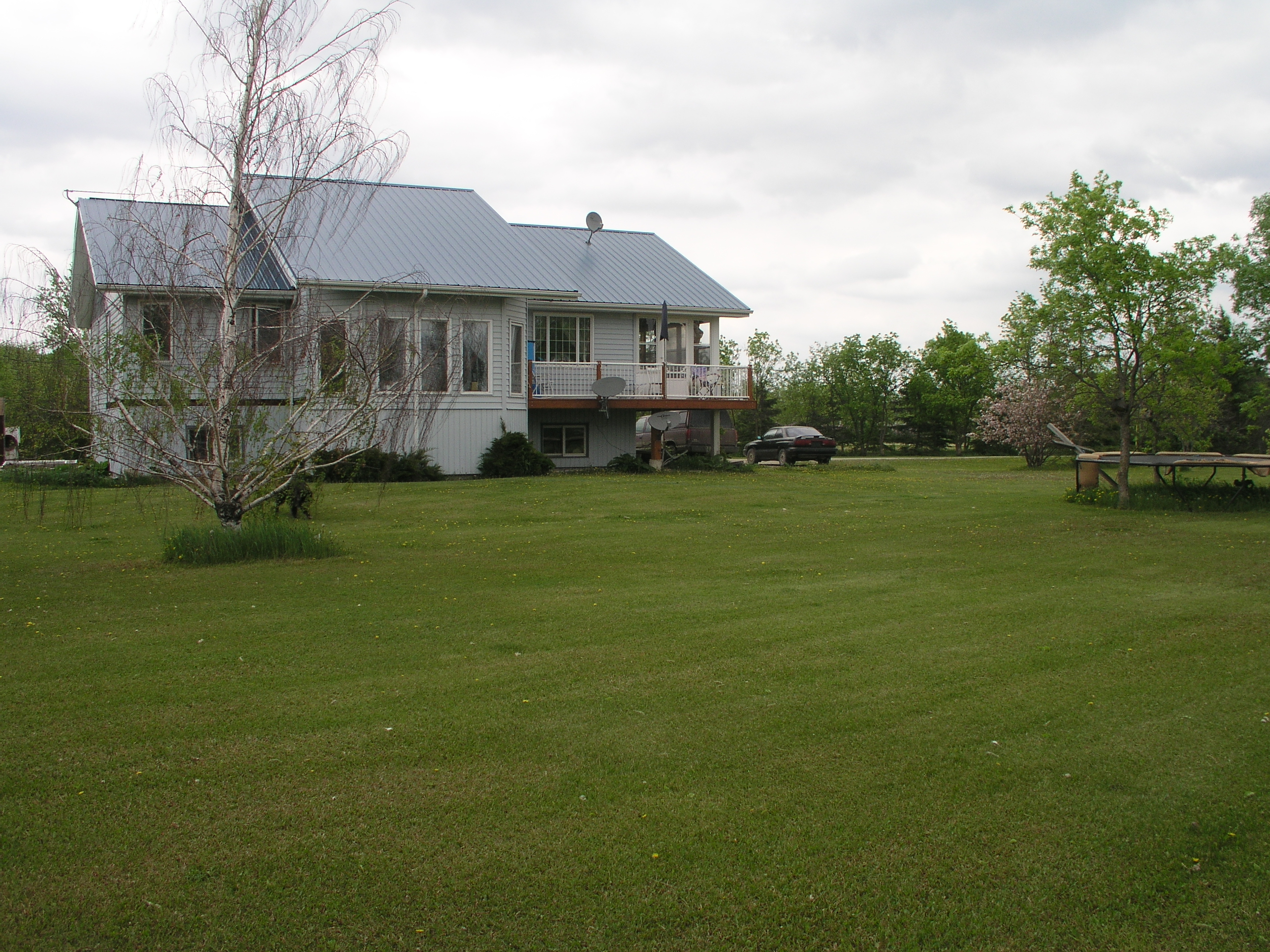 Peaceful Country "Home-Away-From-Home"