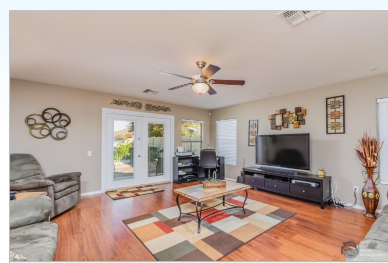 Beautiful Single Story Vacation home/Heated Pool