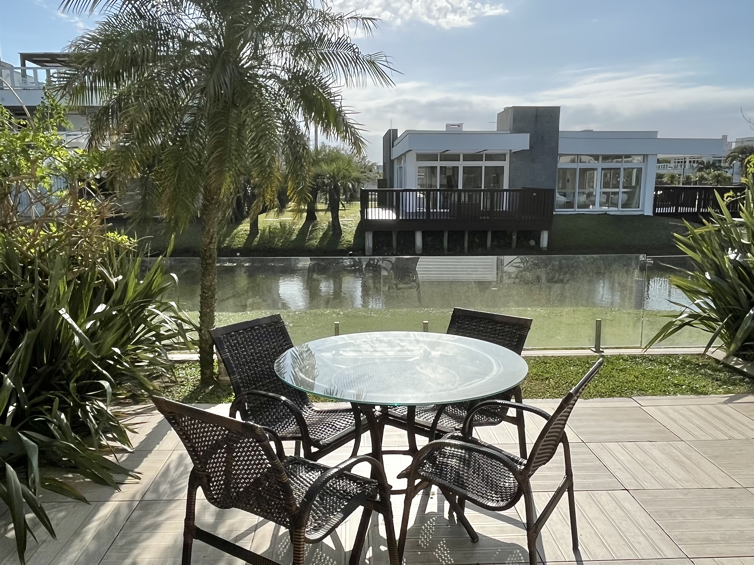 Loft garden lakeside, Condomínio Rossi Atlântida
