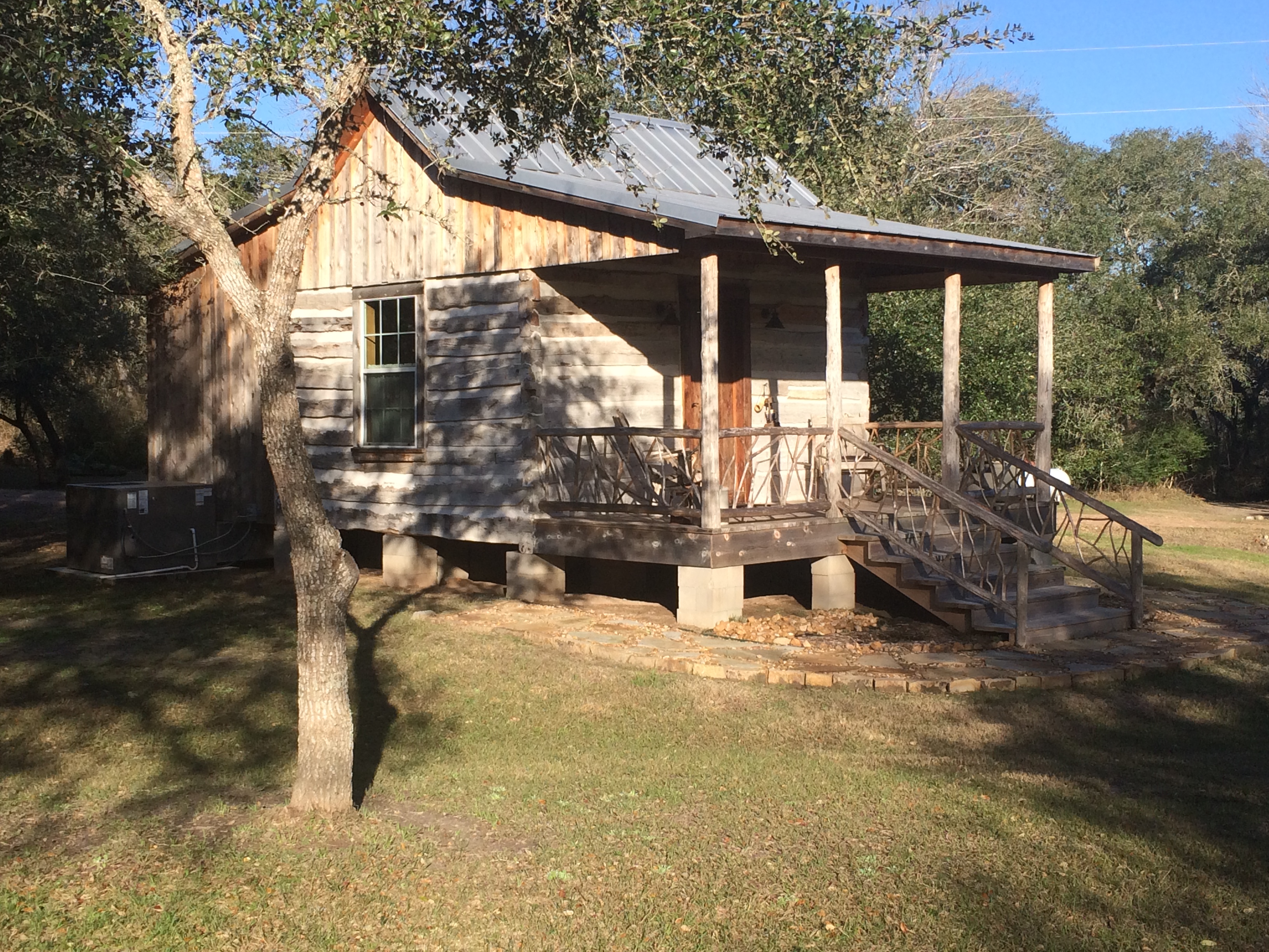 Secluded Log Cabin For 2 in La Grange TX