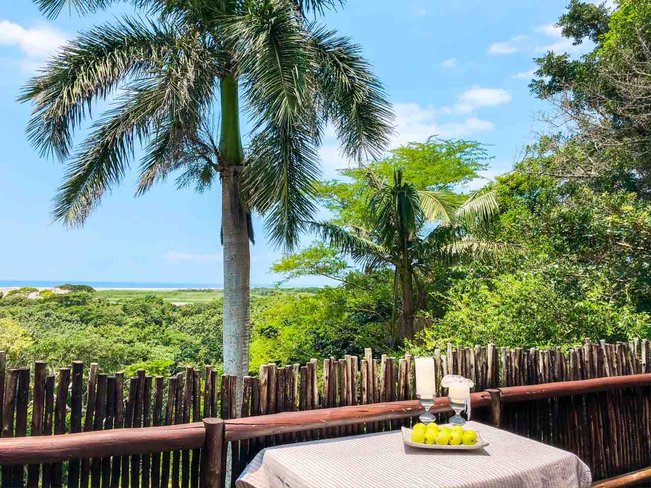 Hluhluwe sea-view unit, Ingwenya Lodge, St Lucia