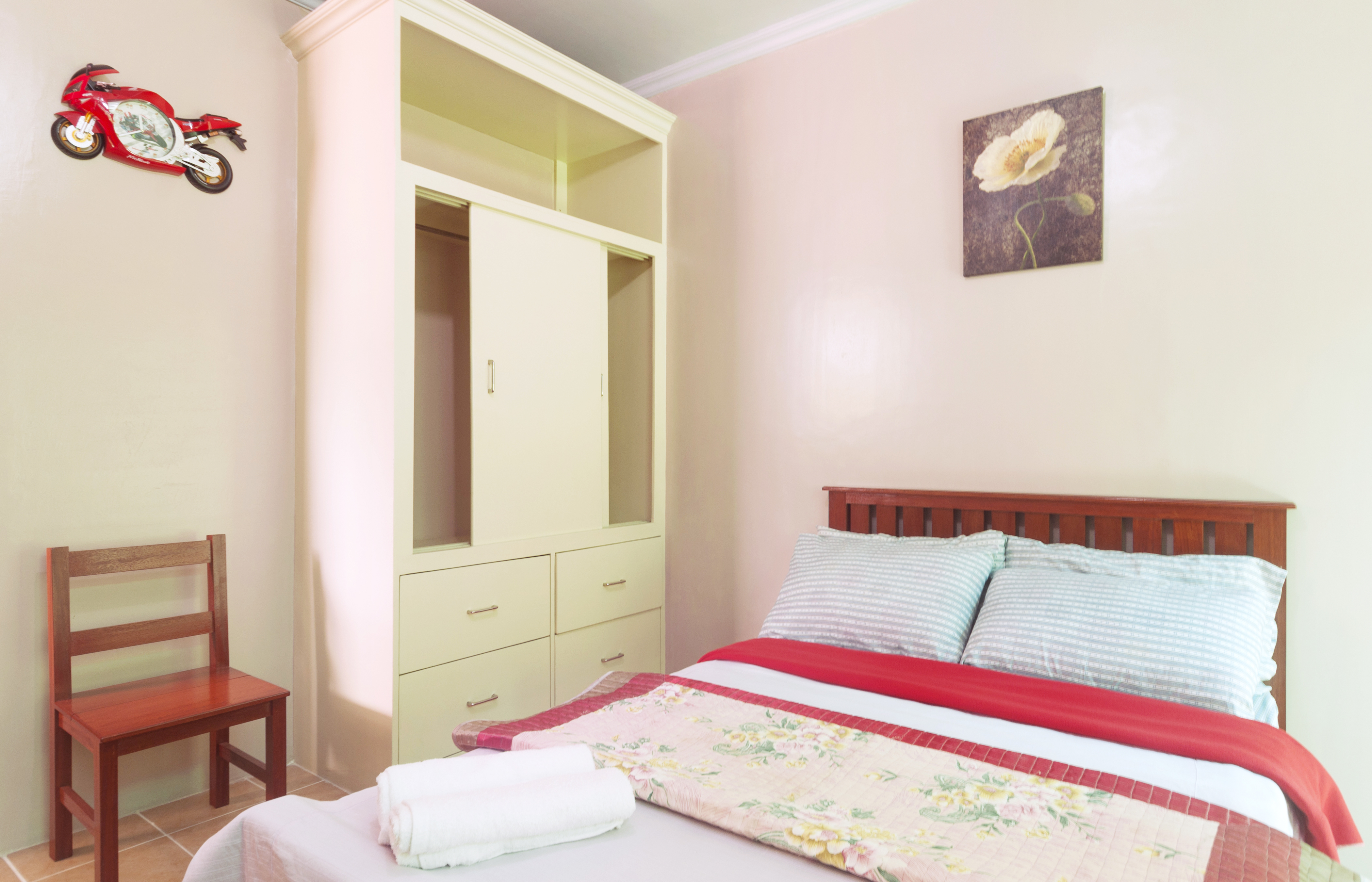 Self Contained Studio Apartment