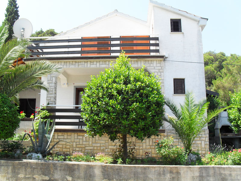 Sea view apartment Biba