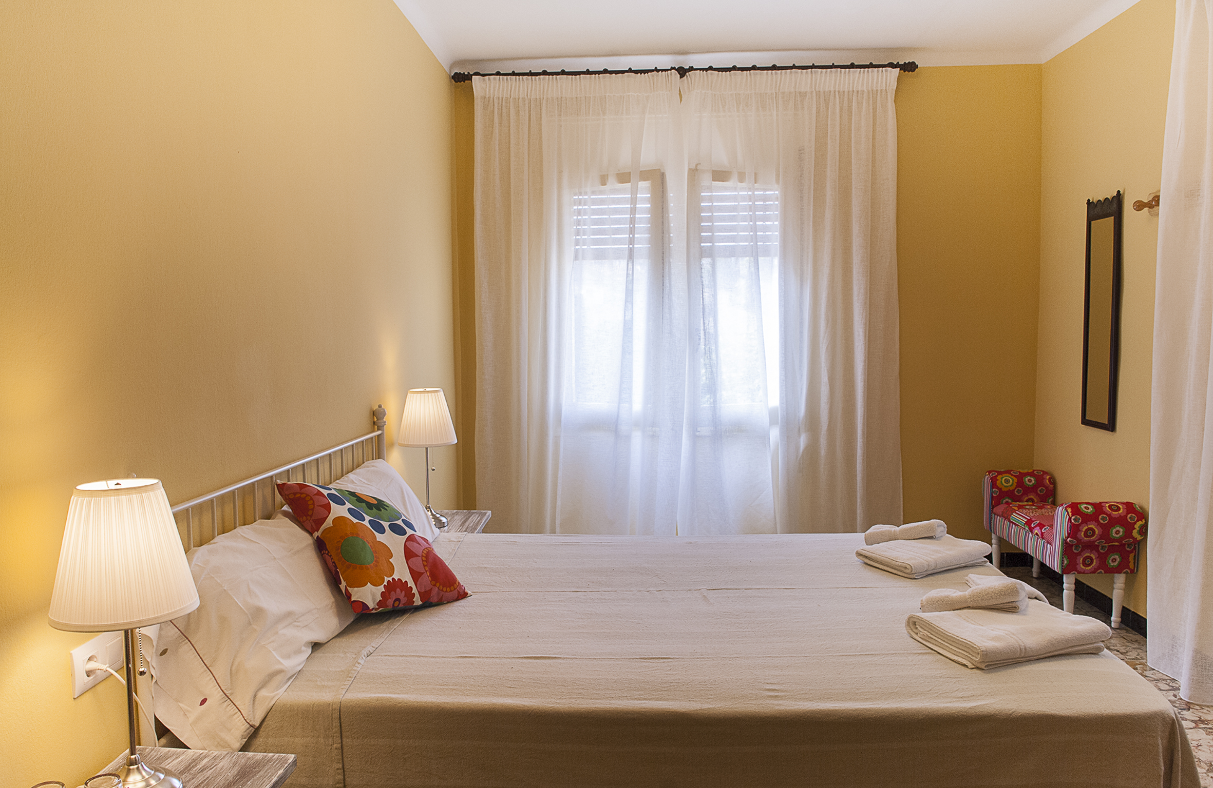 Habitaciones en La Costa Brava C in La Bisbal d'Emporda, Girona