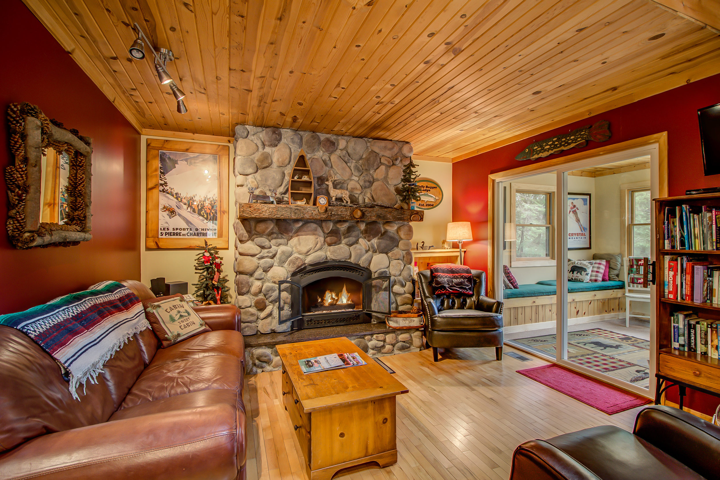 Woolly Bugger Cabin-Cozy Cabin on the Betsie River