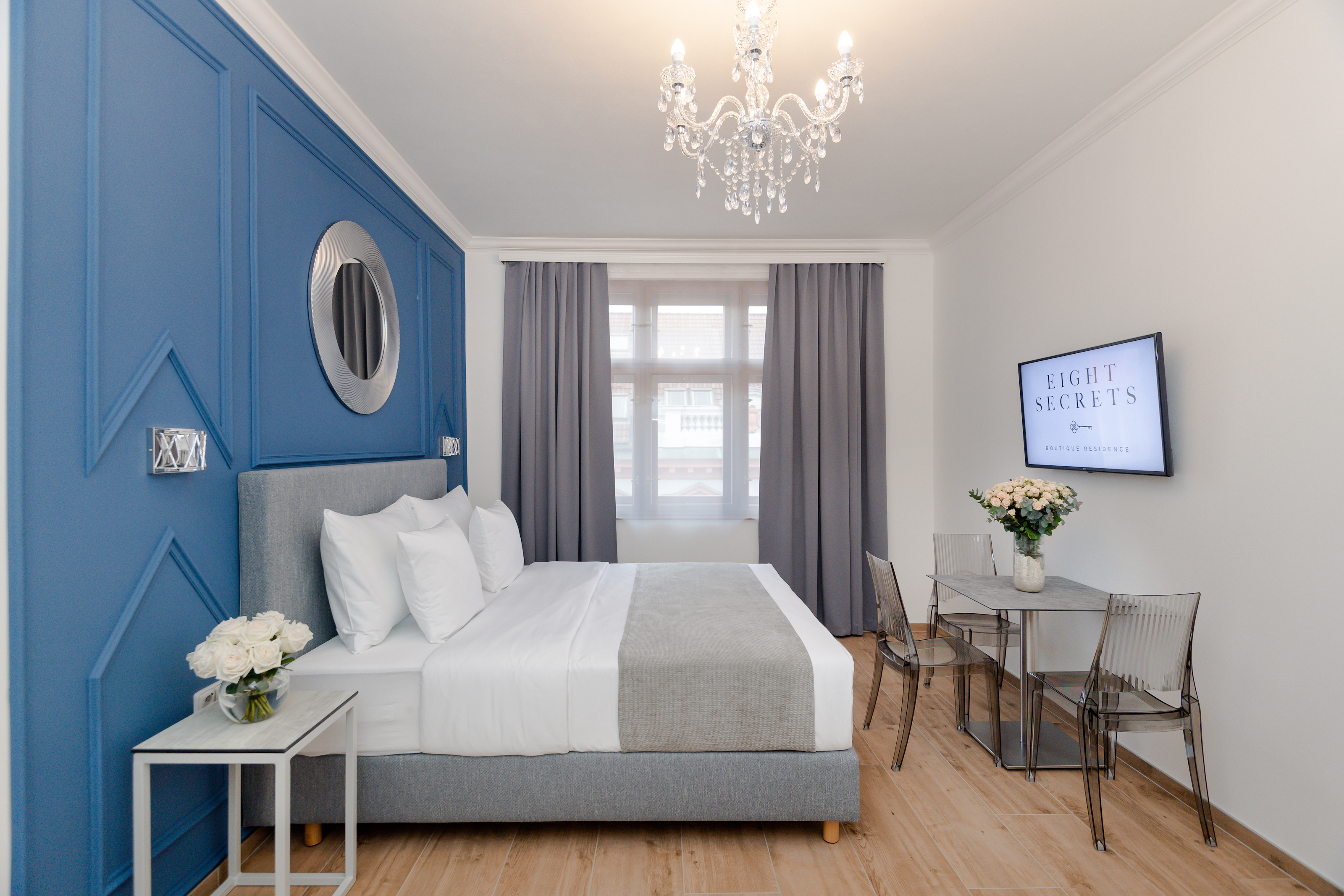 Dwellfort | Luxury Apartment in Lovely District