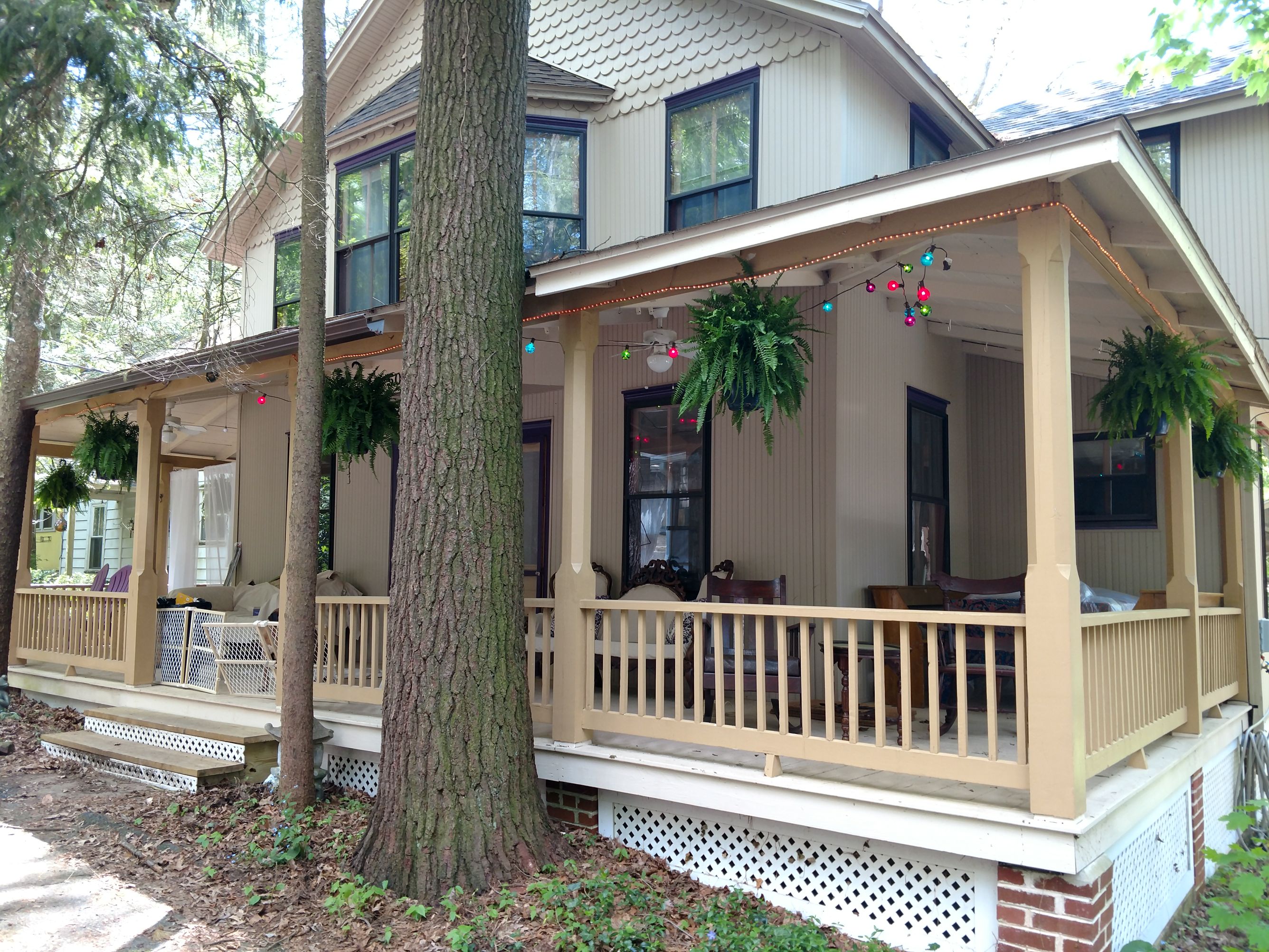 Transcendentalist on 6th Street Cottages for Rent in Mount Gretna