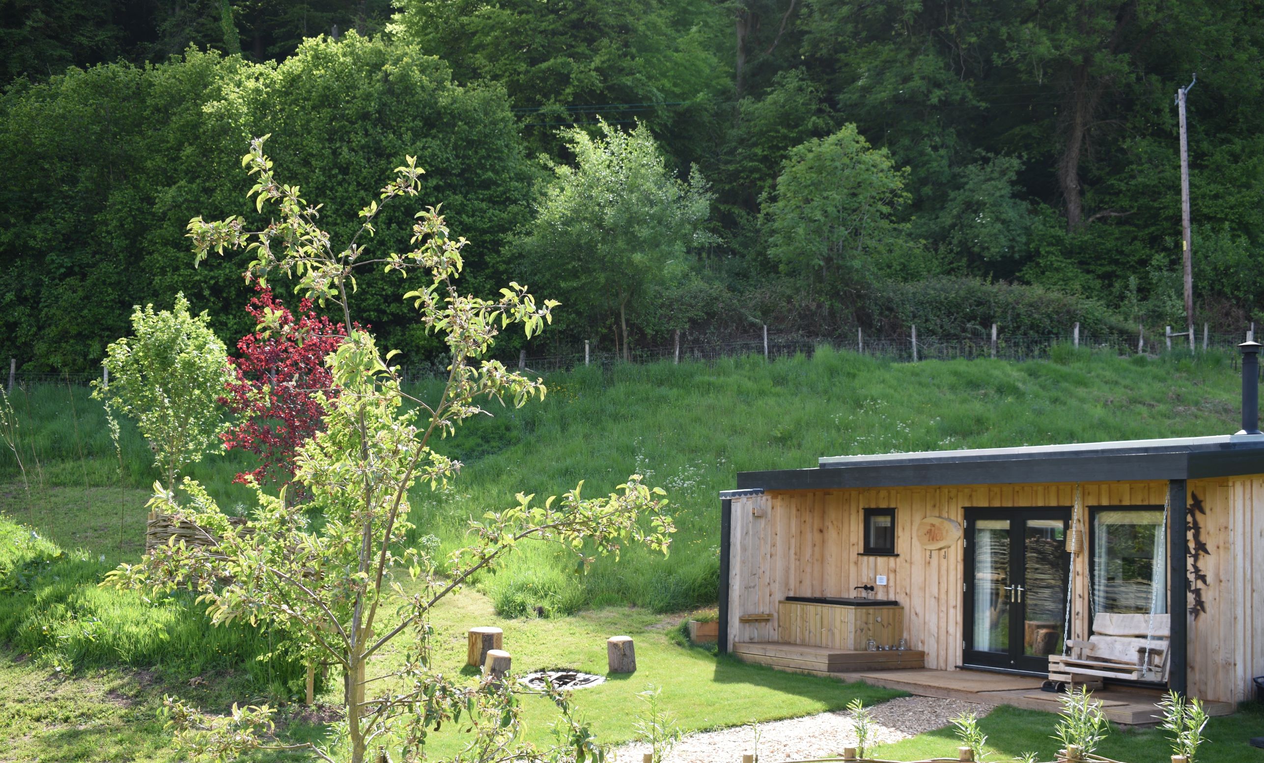 The Nest Luxury Cabinlogburner & Japanese soaktub Cabins for Rent in