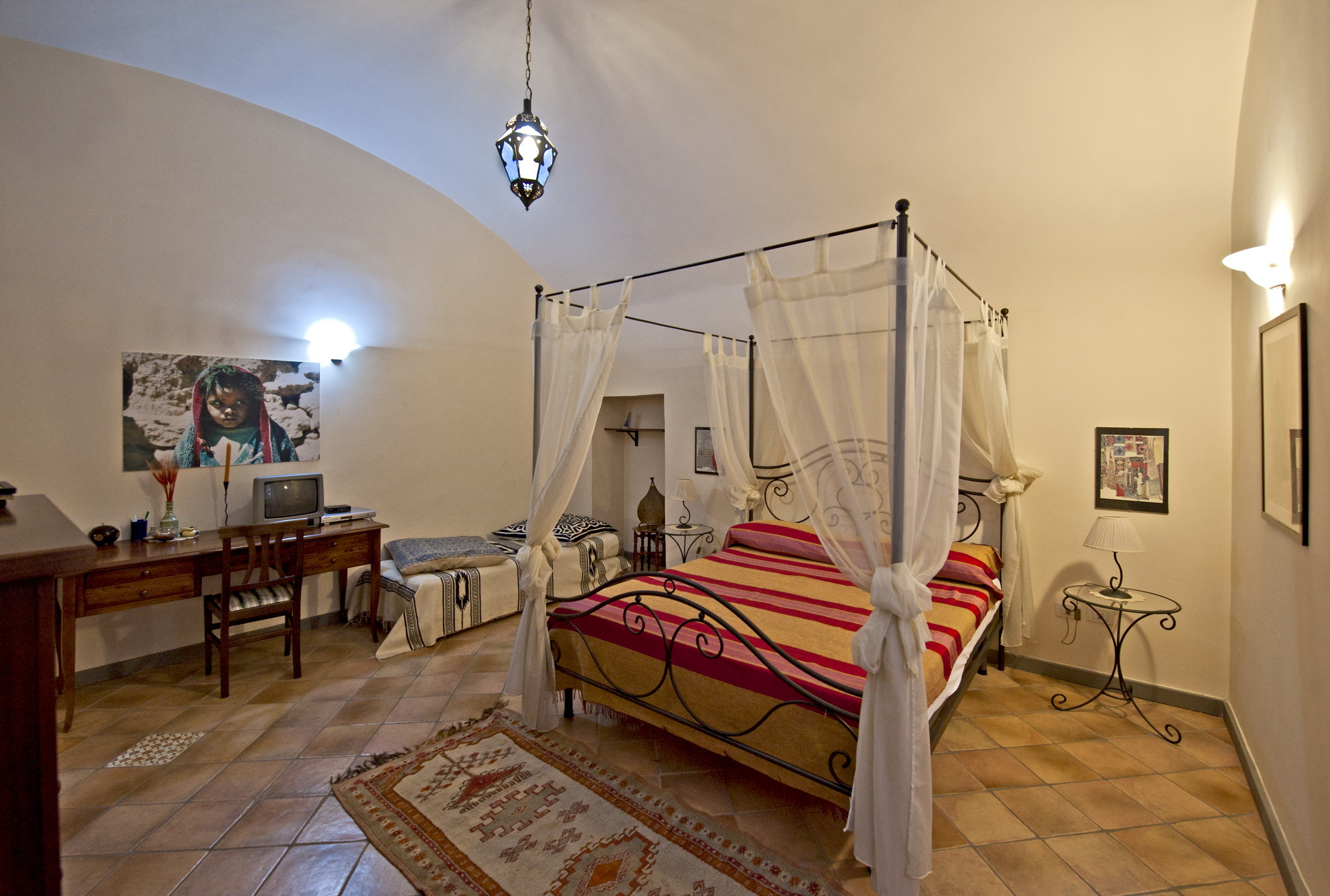 B&B di Gigi in the heart of historical center, St. in San Lorenzo, Naples