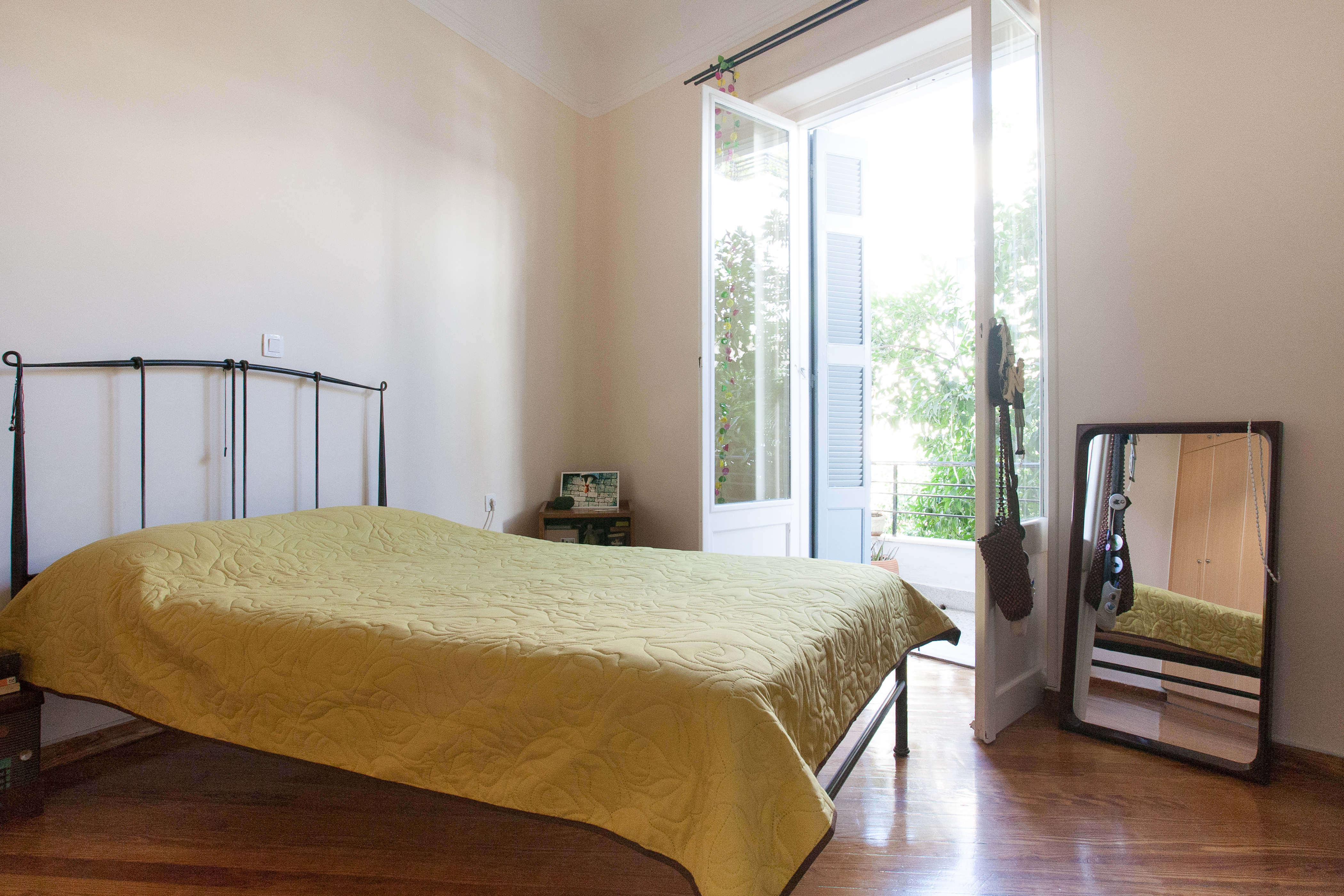 Room with Balcony in Filopapos Hill in ΑΚΡΟΠΟΛΗ, Athens