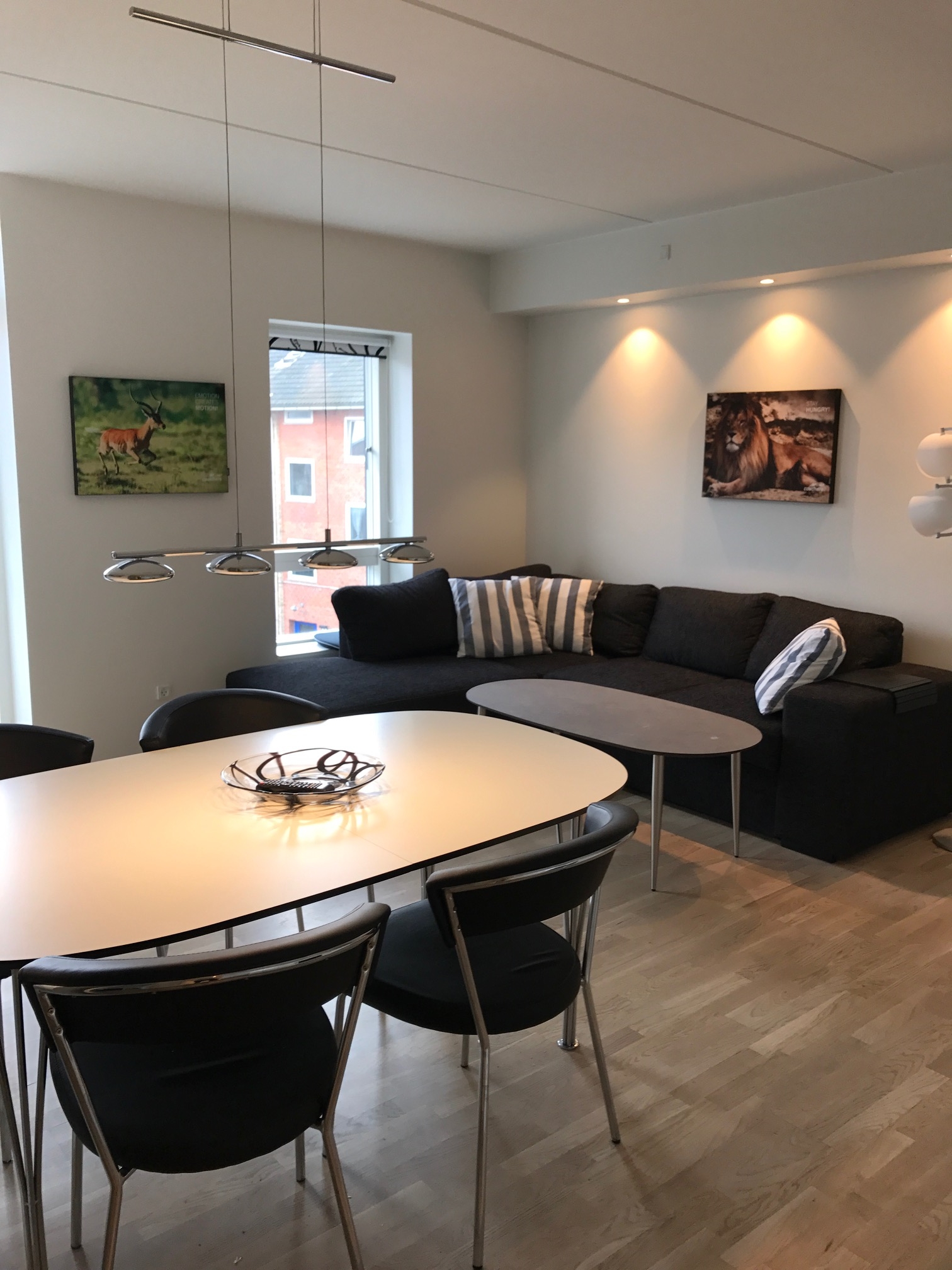 Modern apartment close to airport and beach