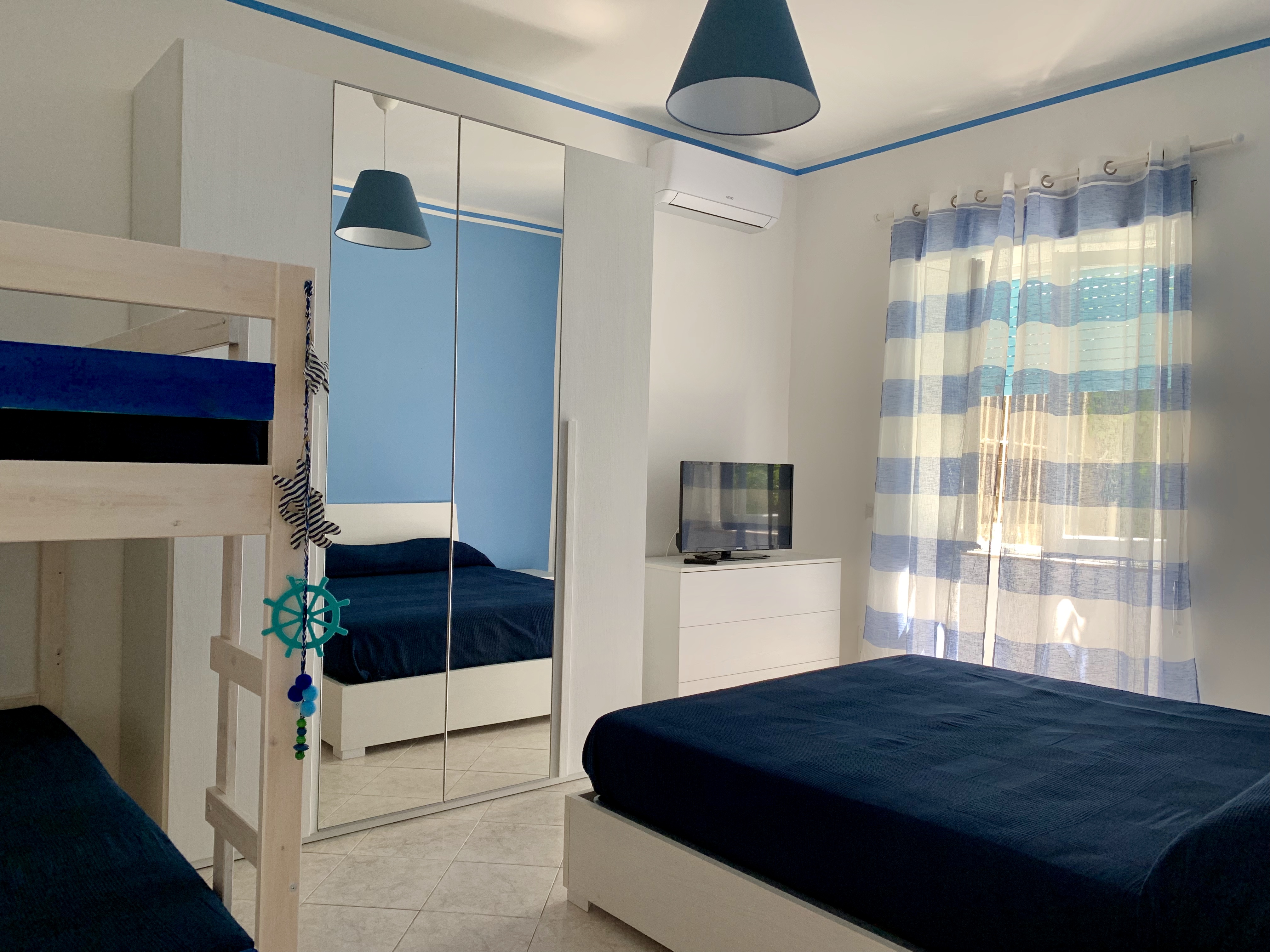 ⛱In the center of Scauri 2 steps from the sea +parking