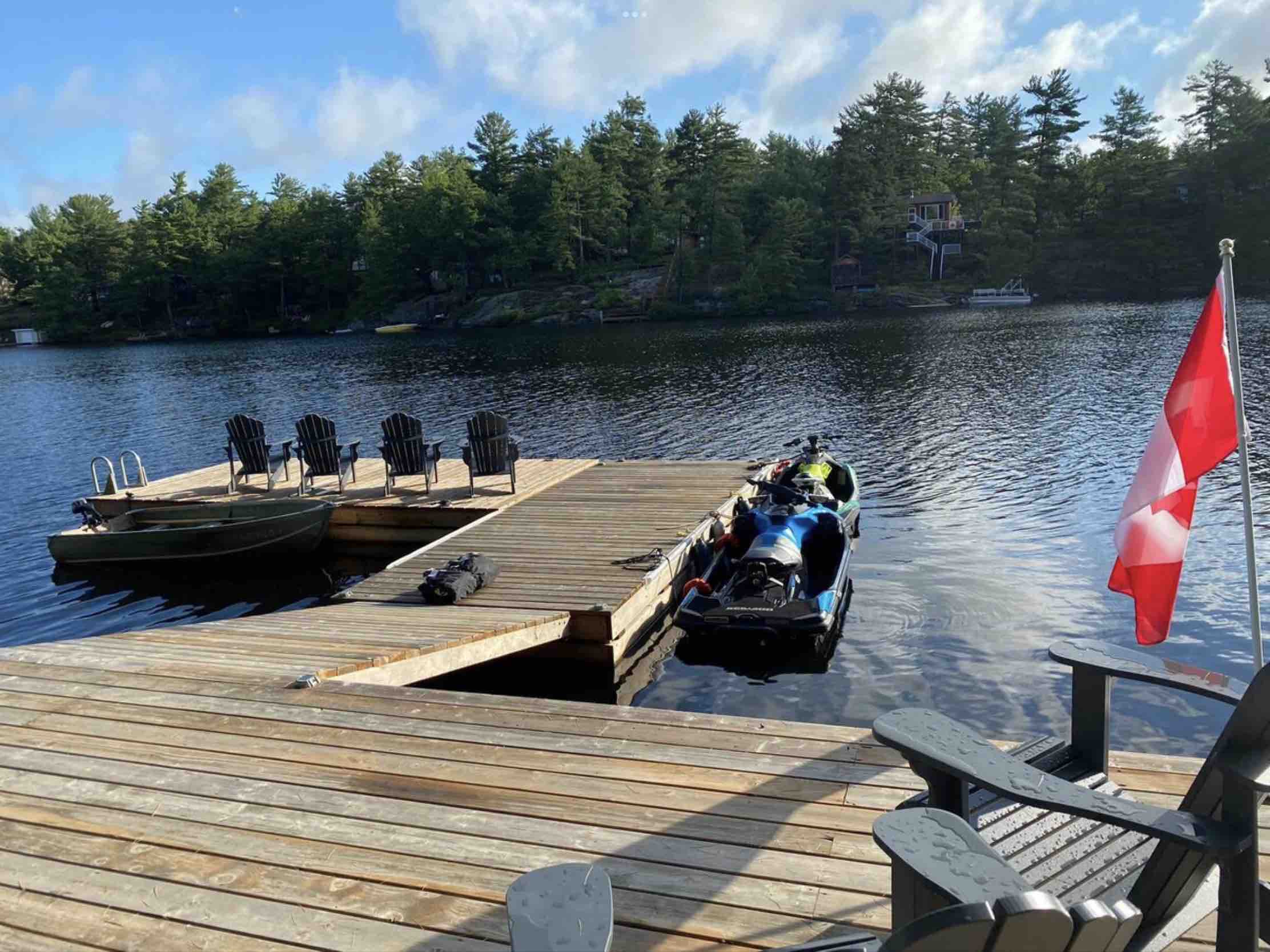 Stunning Log Cottage on an Island in Muskoka Cottages for Rent in Gravenhurst, Ontario, Canada