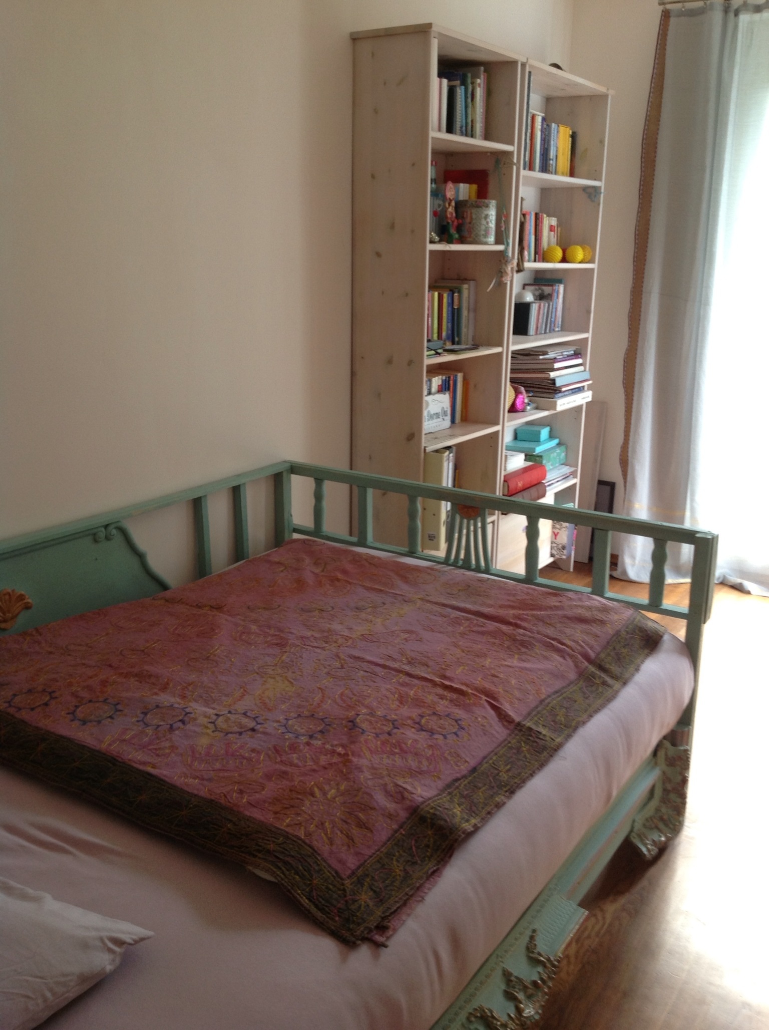 Golden Room,1.floor, near Fair Riem in Tudering-Riem, Munich
