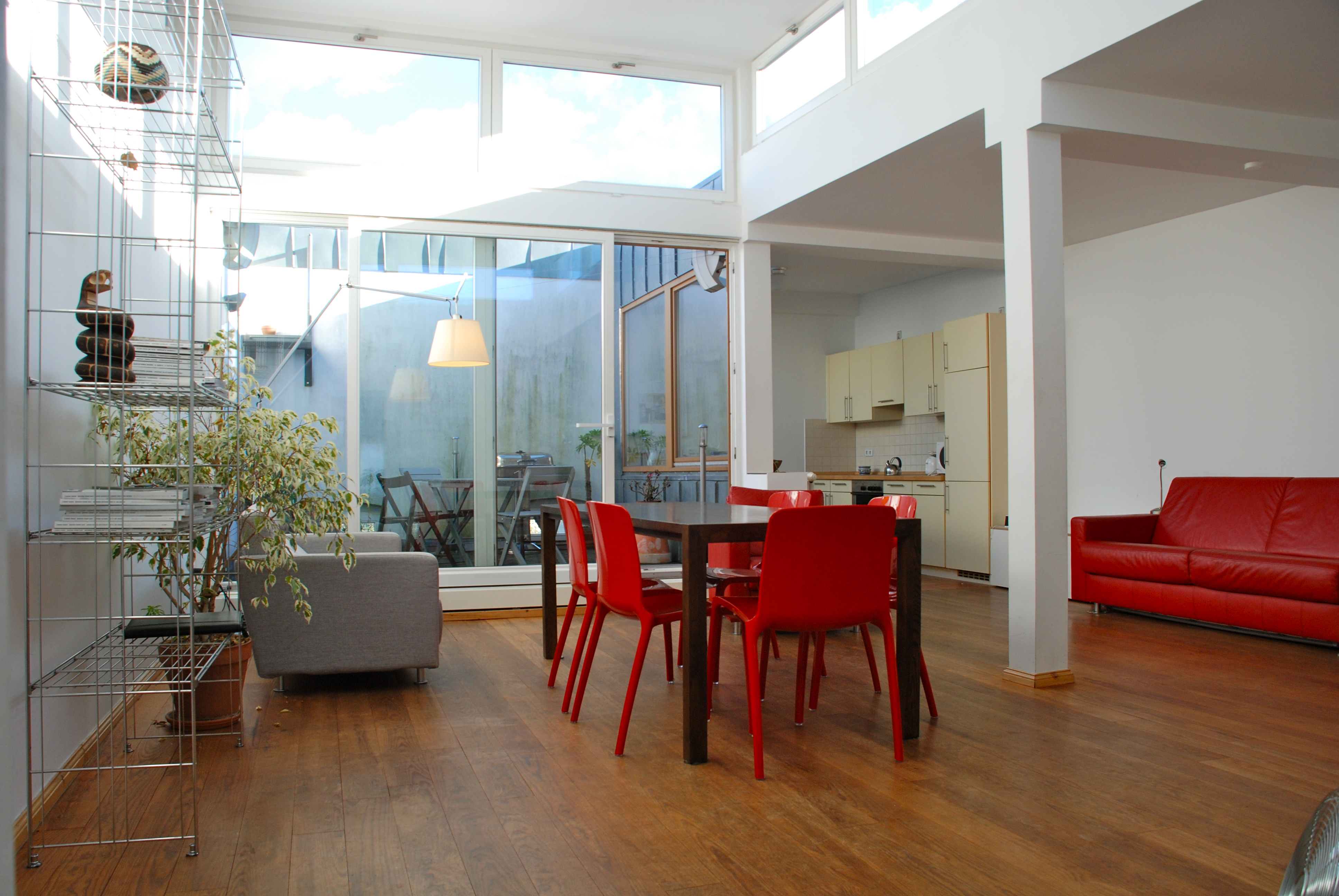 Bright loft in the Kastanienallee in Prenzlauer Berg Südwest, Berlin