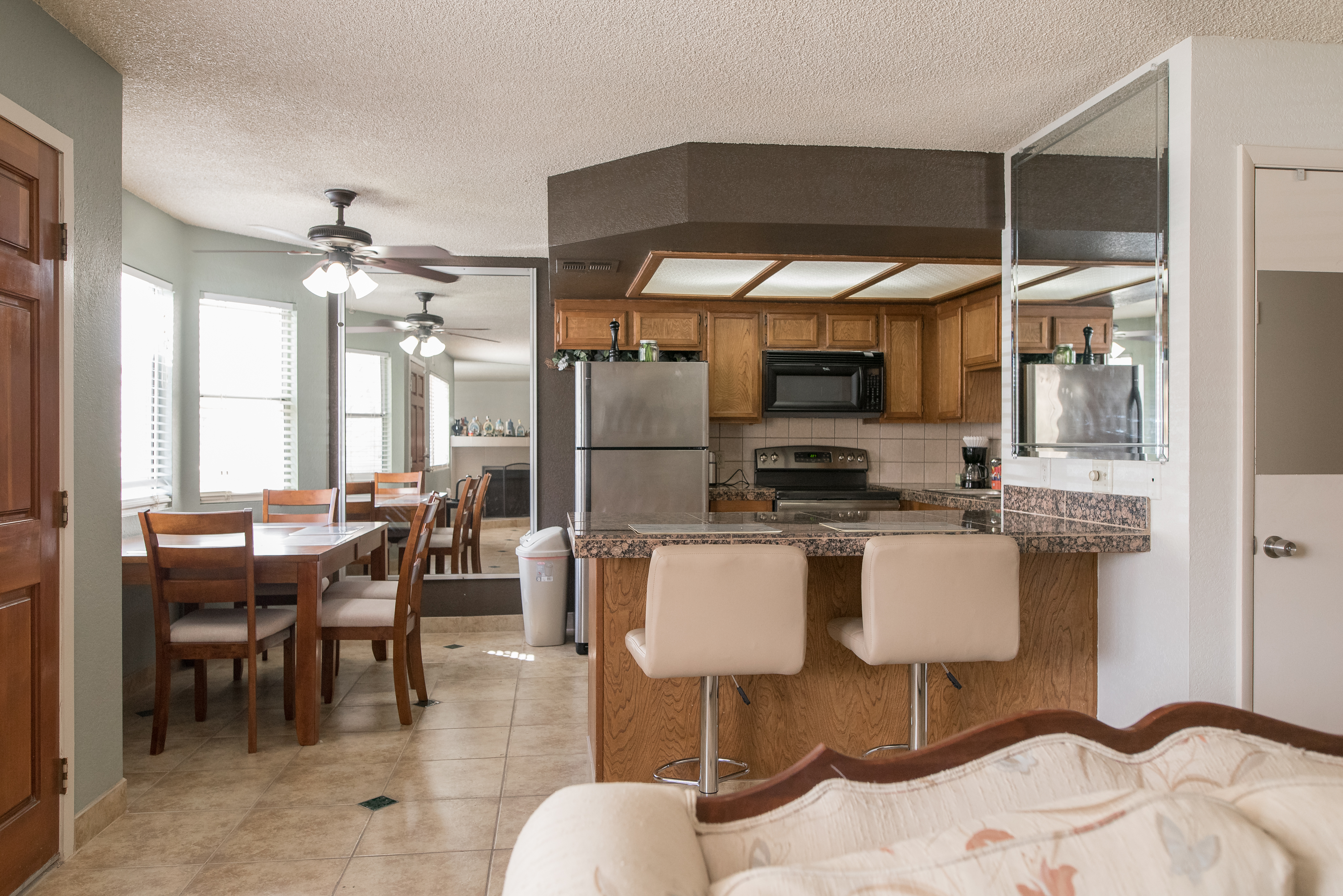 Plush condominium near Red Rock. in City of Las Vegas, Clark County Nv