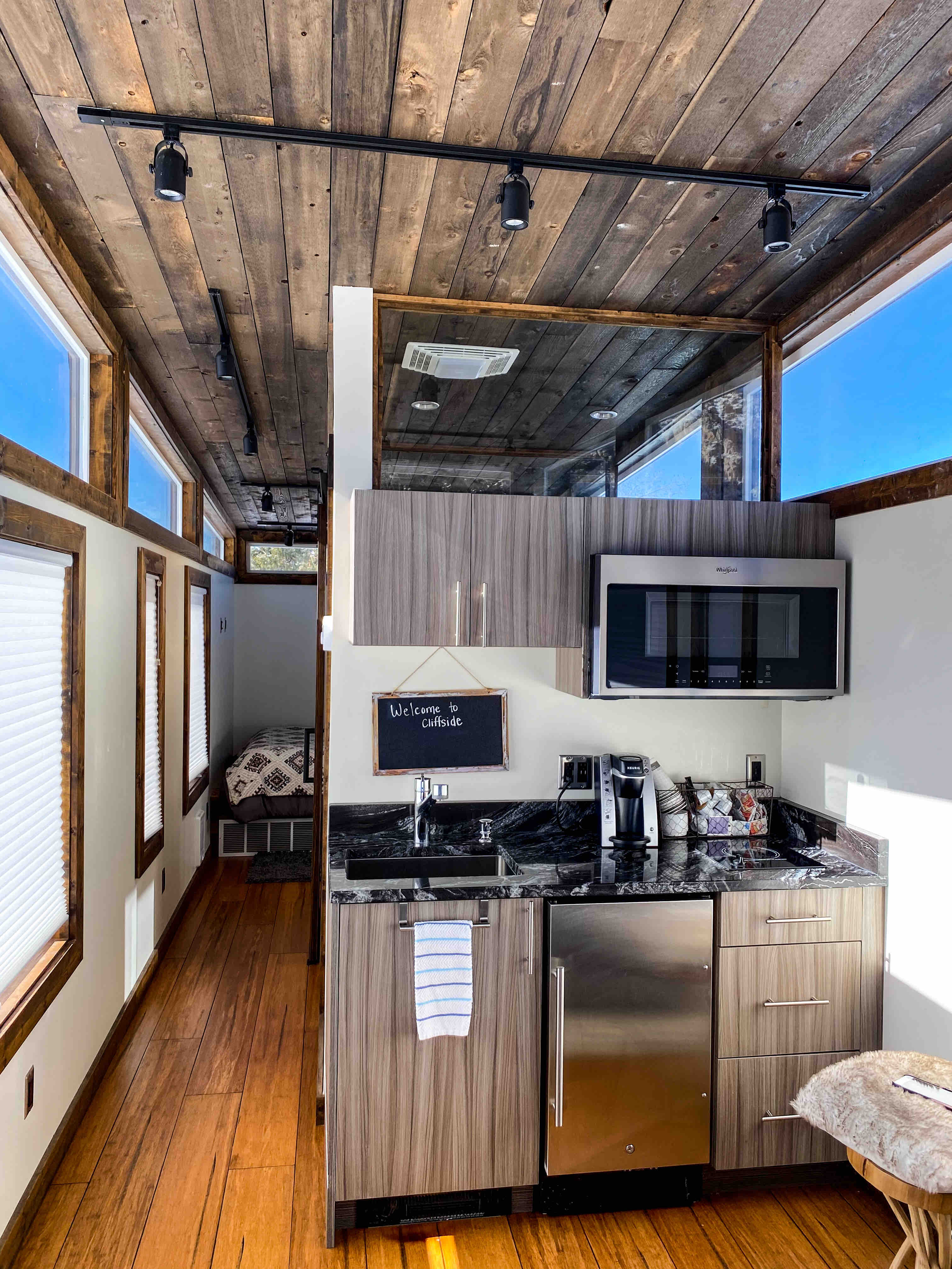 Unique Cliffside Tiny Home 1 Farm stays for Rent in Orderville