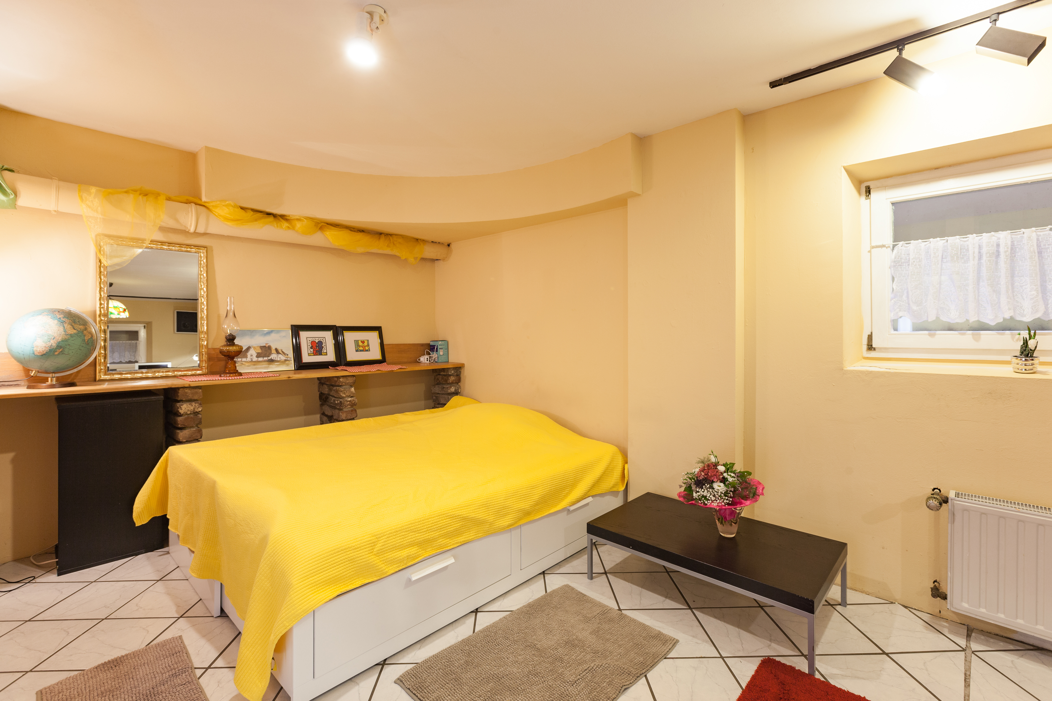 Basement apartment in Kölner suburb