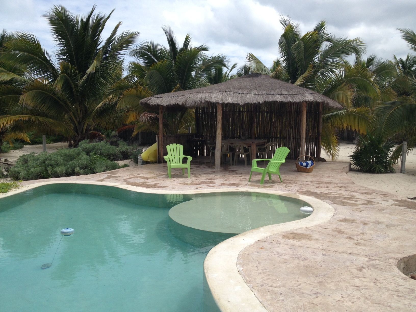 "Beautiful Beachfront 3 Bedroom/5 Bathroom house in Telchac Puerto"