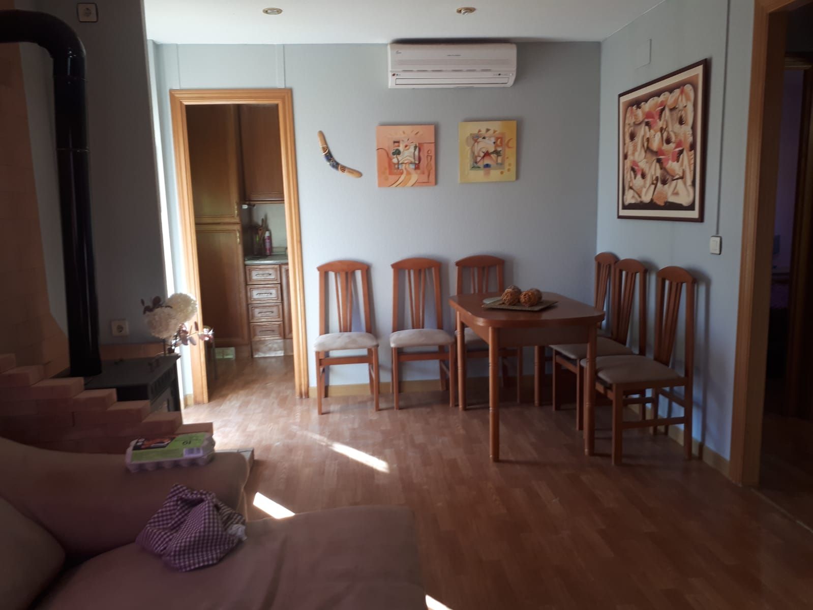 Birkaç gününüzü dinlenerek geçirmek için rahat bir ev Airbnb
