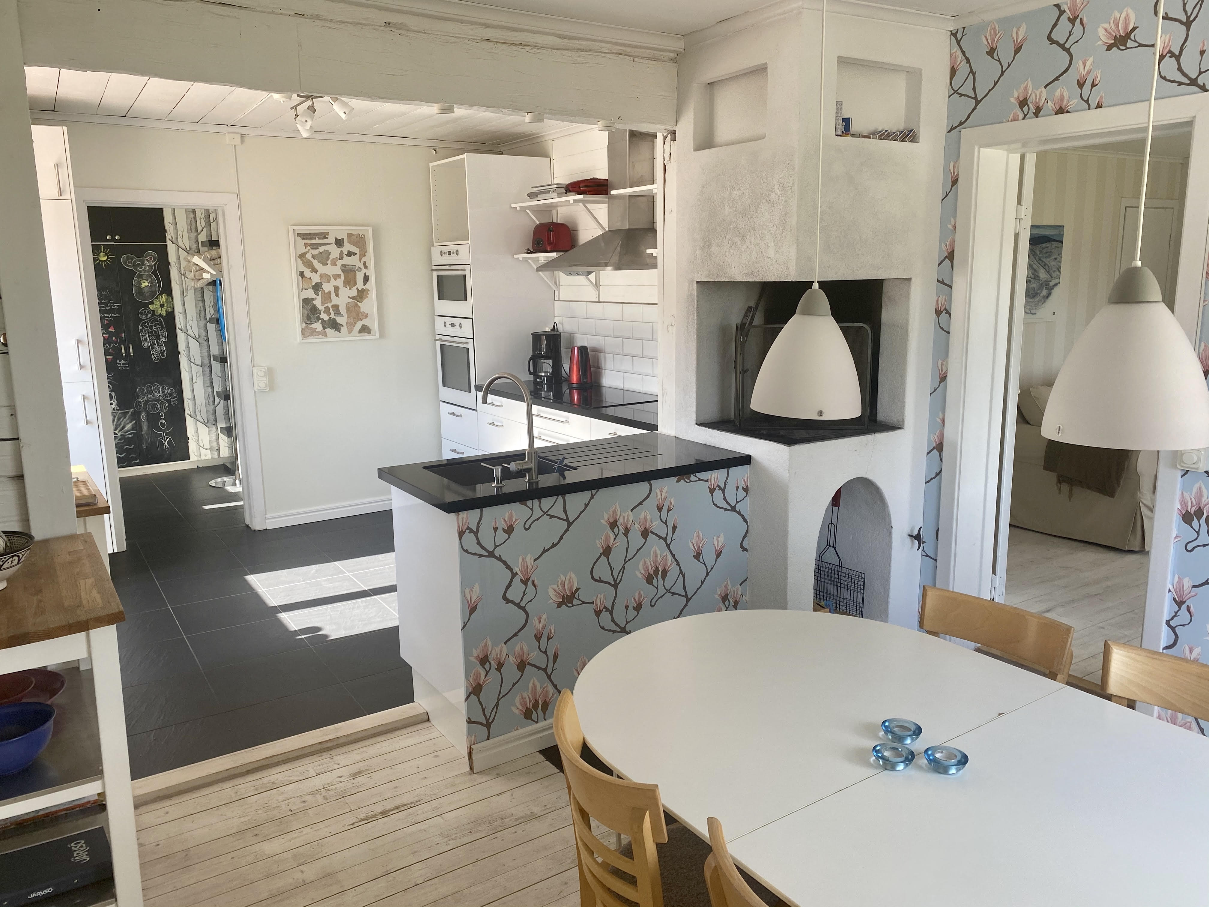 Homey apartment a stone's throw from Järvsöbacken