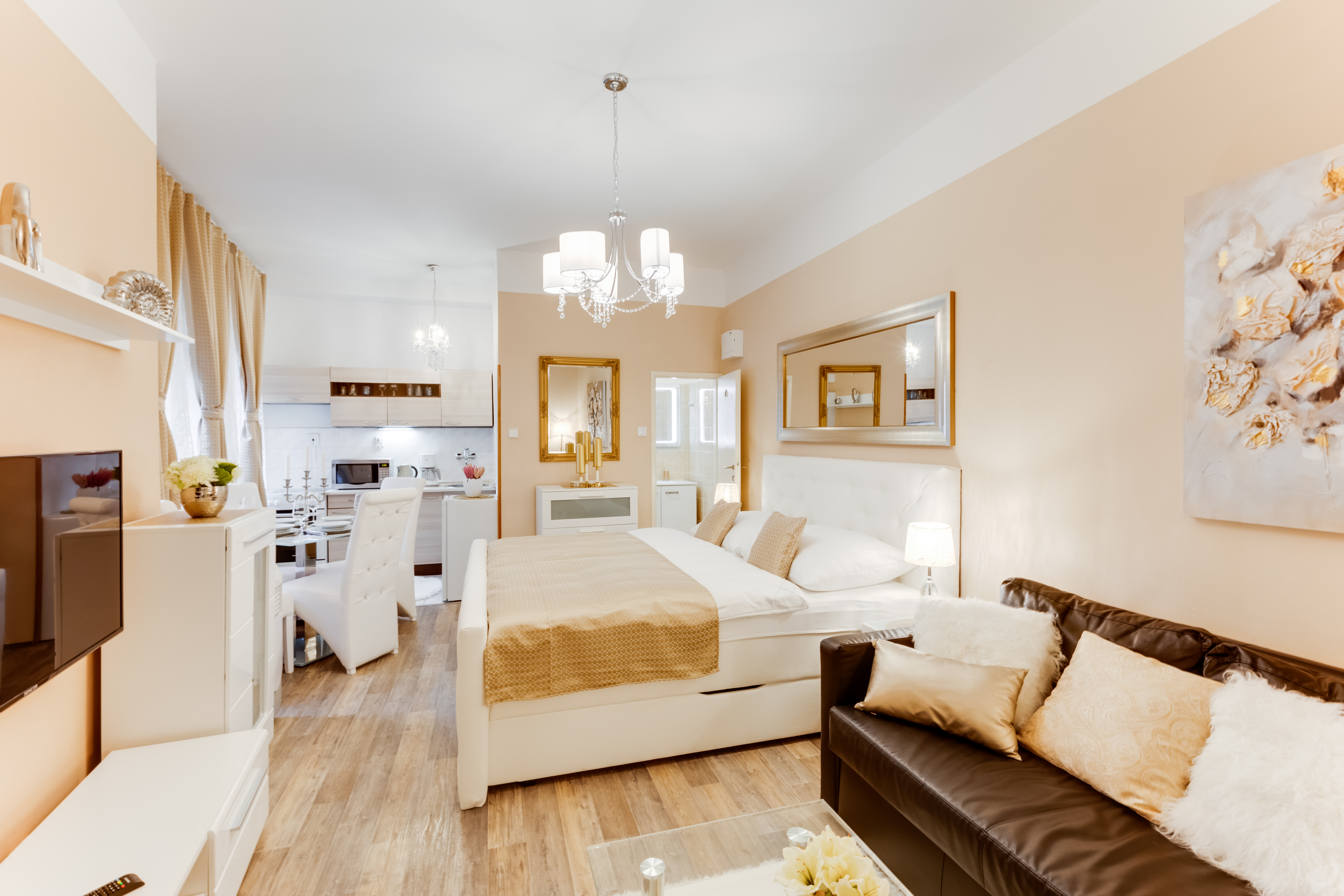 WENCESLAS SQUARE LUXURY APARTMENT