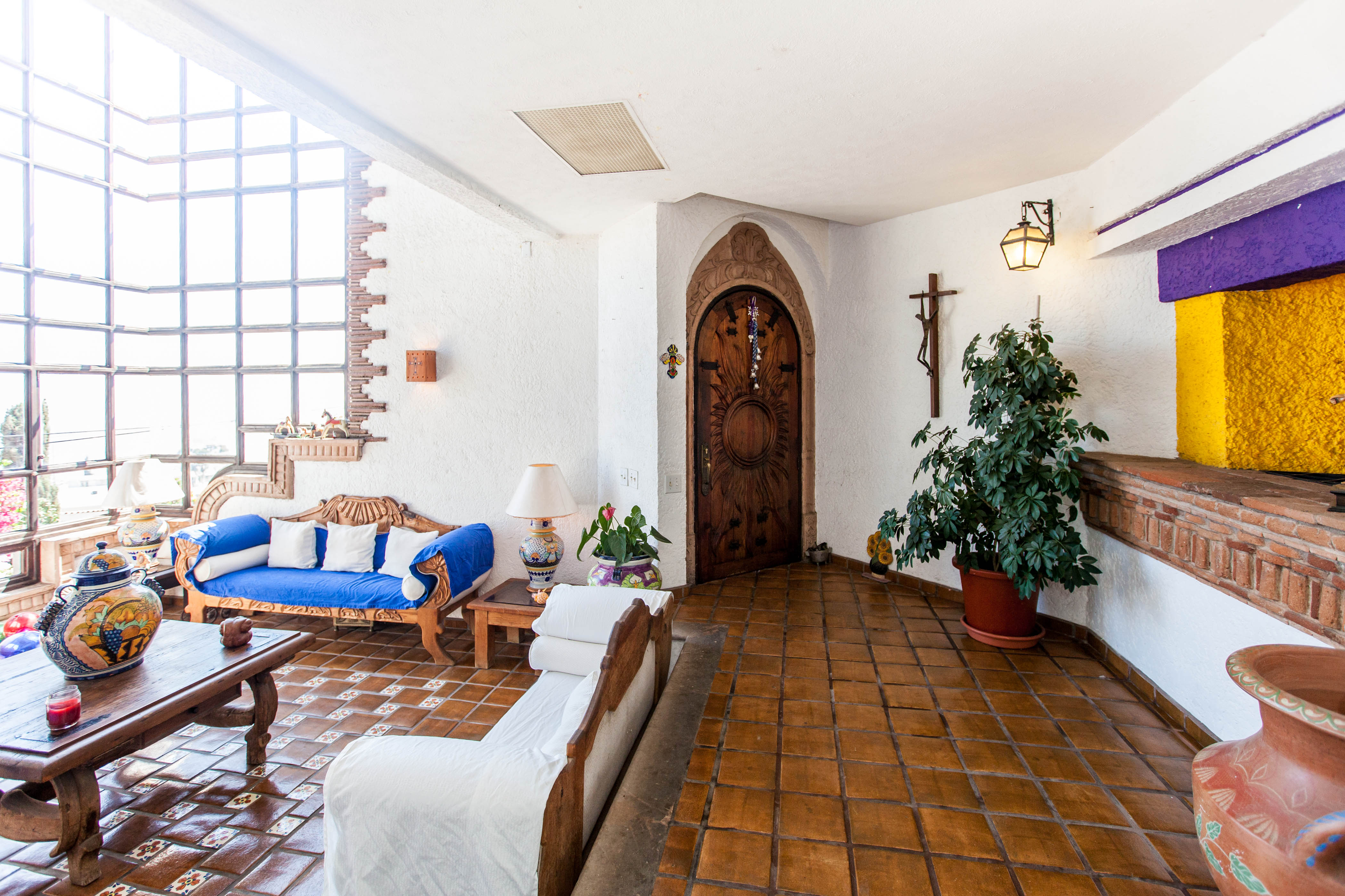 ROOM IN MODERN MEXICAN ARCHITECTURAL QUNITA Houses for Rent in