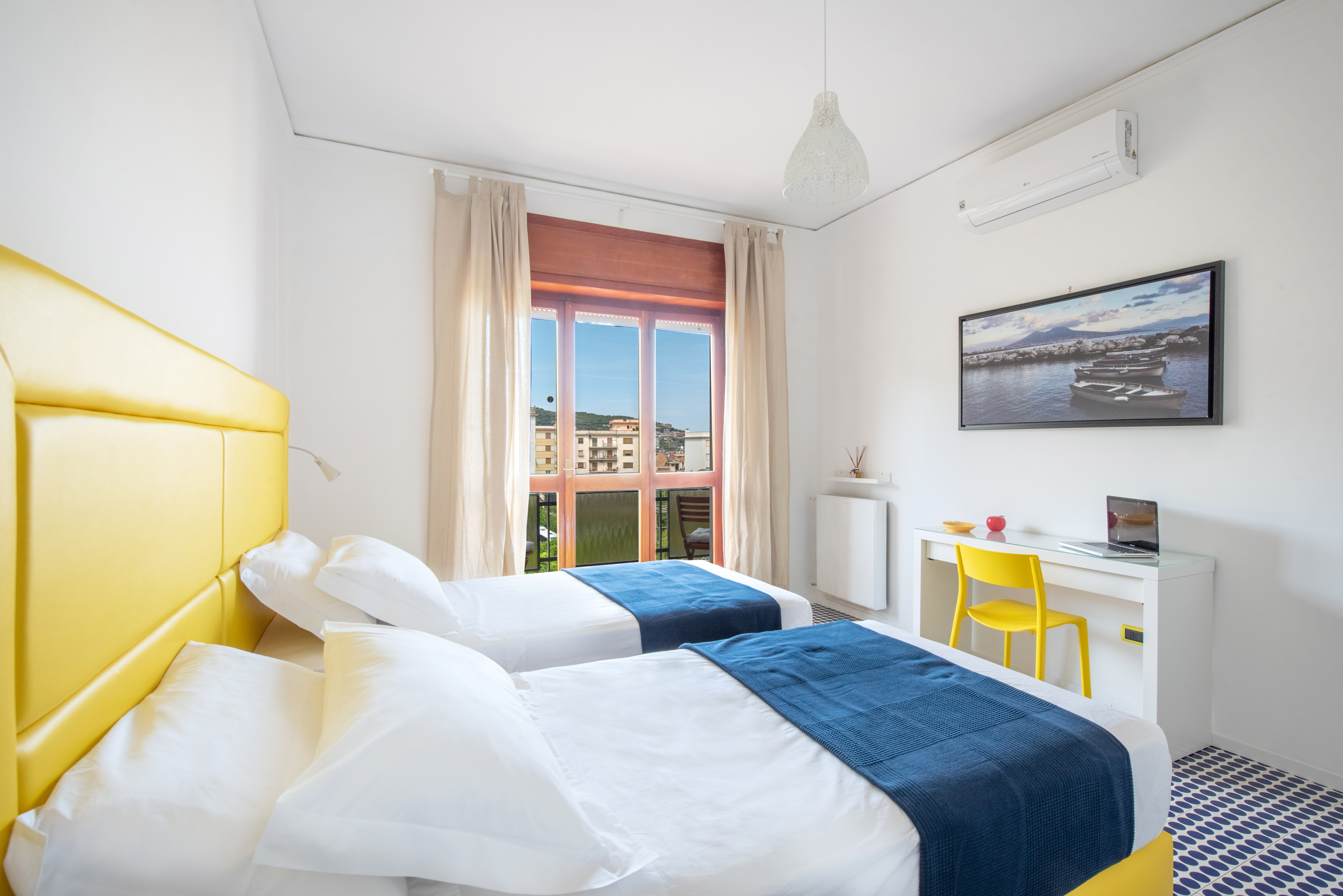 Casa Don Enrico, Sorrento Coast, 1400 ft² flat,