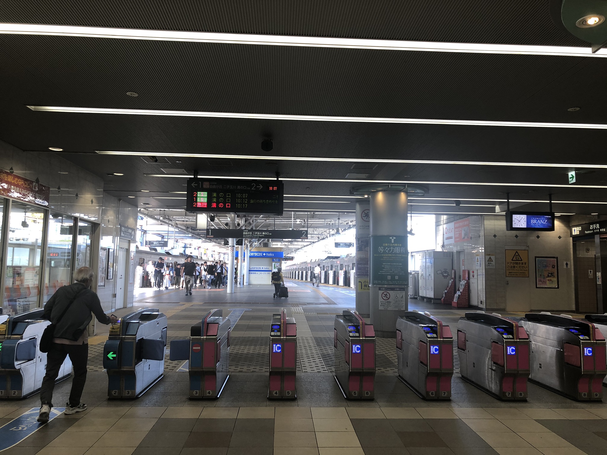 New Open安の宿 羽田空港至近 Wifi無料 綺麗な8人部屋 最寄駅徒歩3分 Houses For Rent In 品川区 東京都 Japan