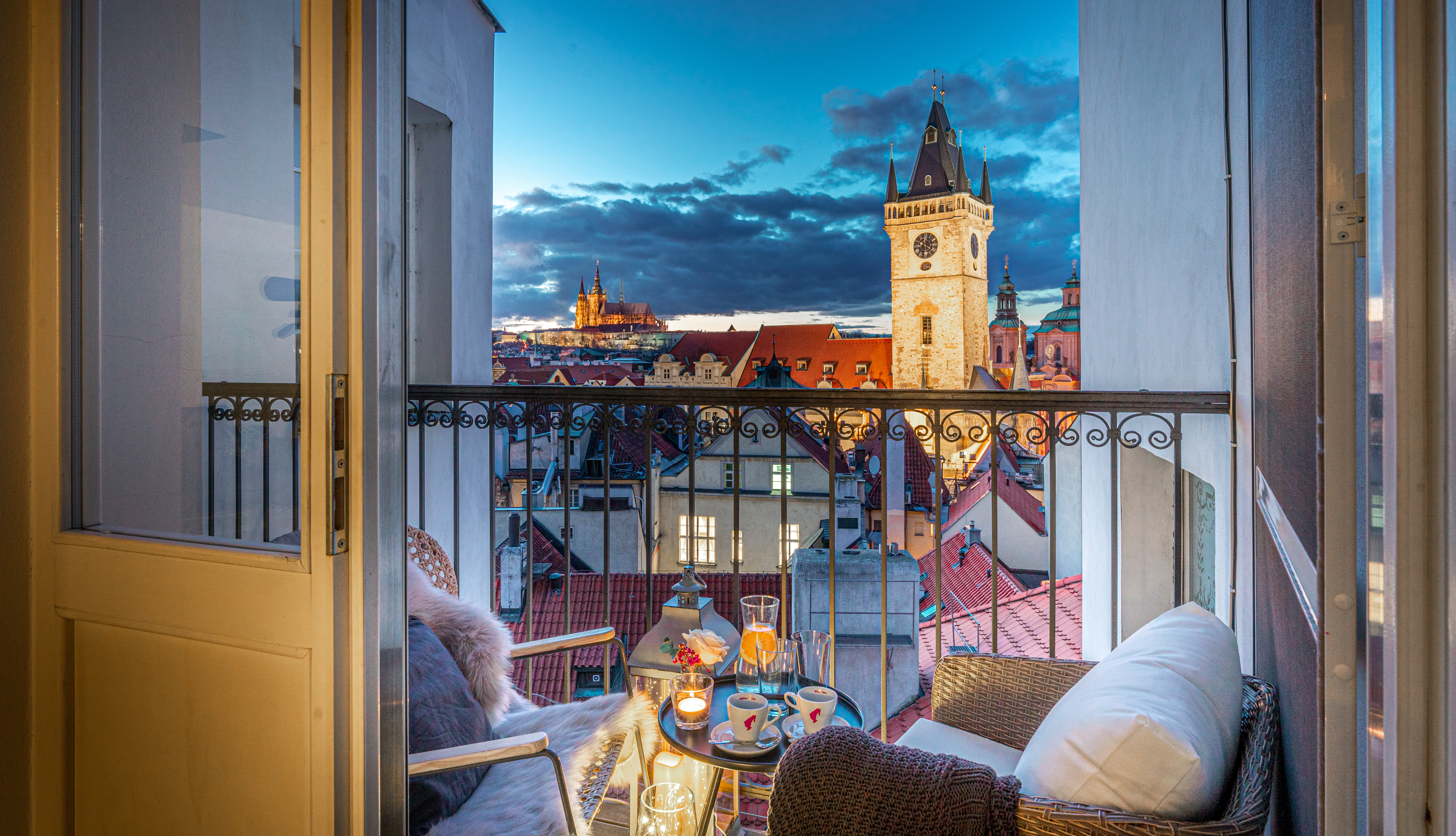 4BR 3,5bath Penthouse Jacuzzi Balcony Castle V!EWS