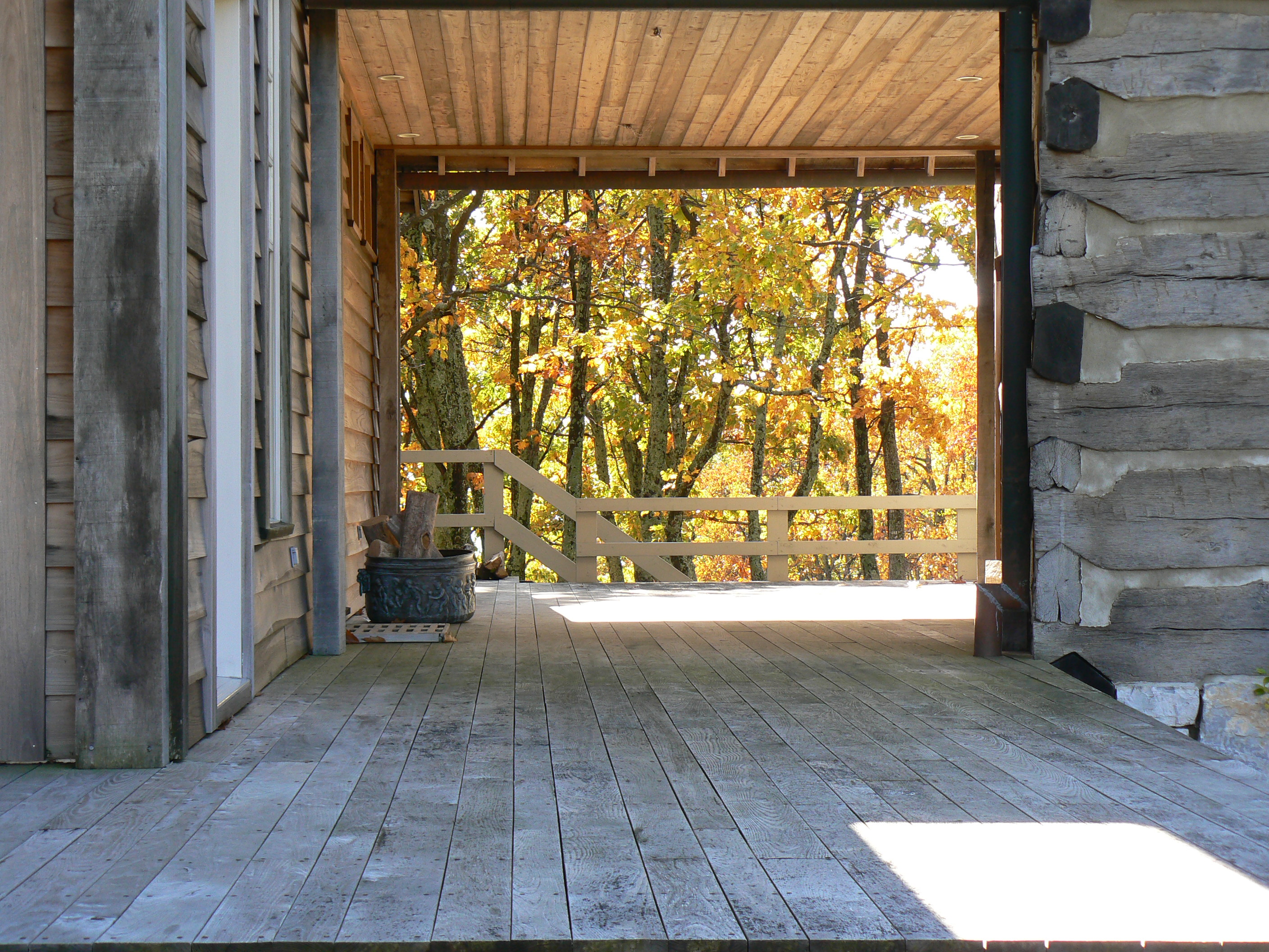 Amazing Log Cabin with Modern Style Cabins for Rent in Hot Springs